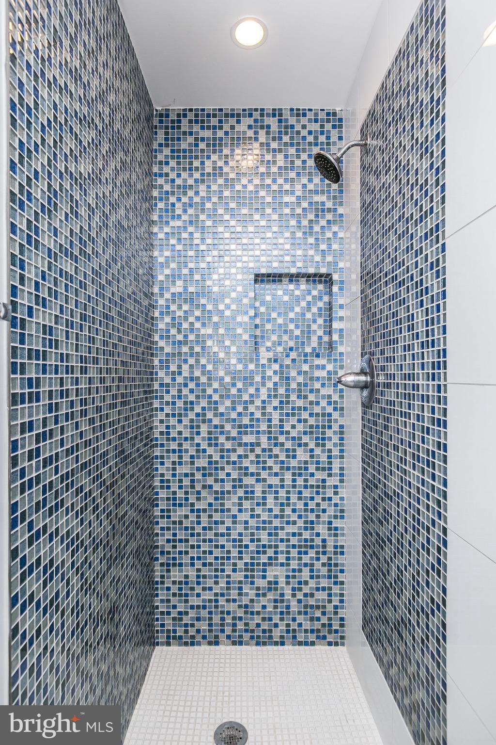 CANTON - Residential Lease