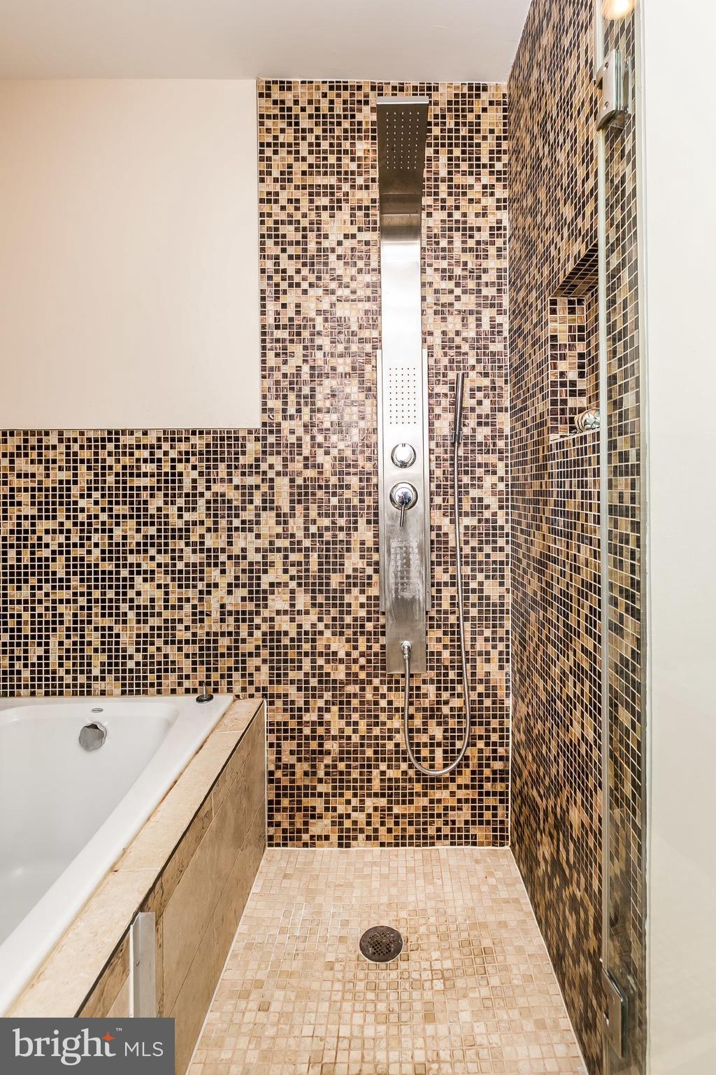 CANTON - Residential Lease