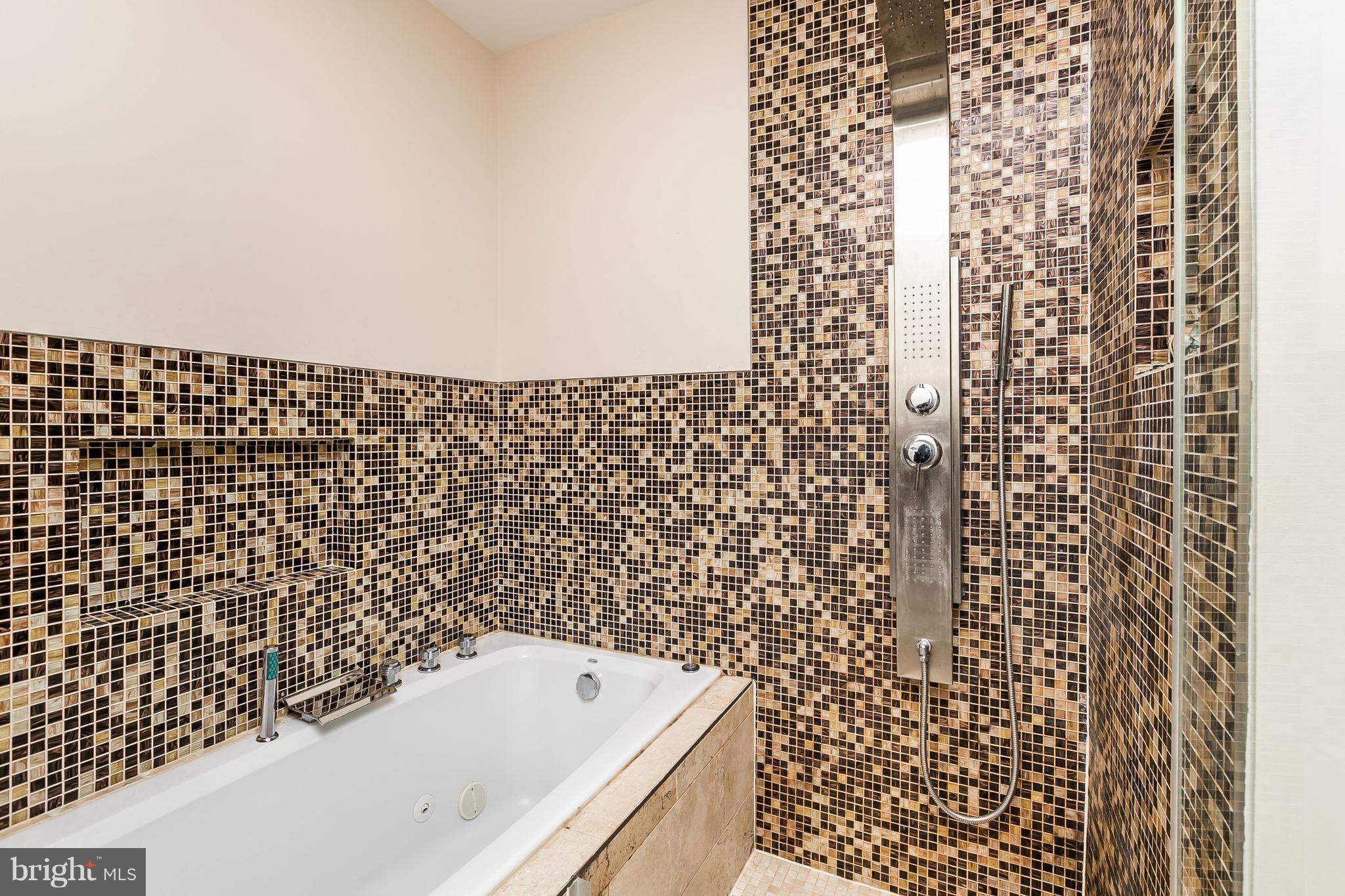 CANTON - Residential Lease