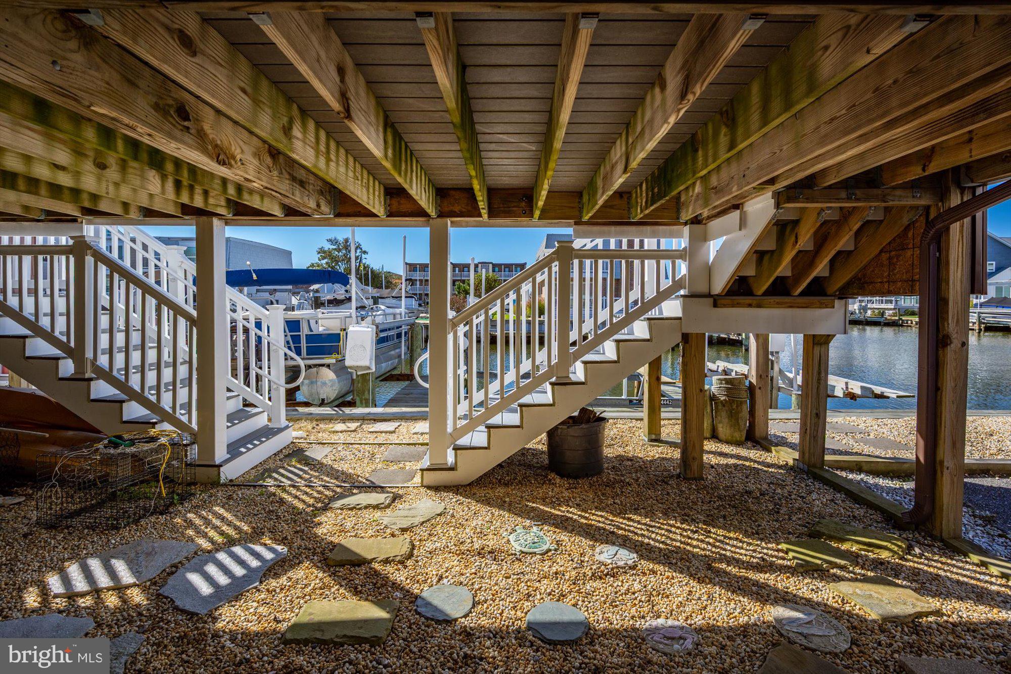 11618 SEAWARD ROAD 10