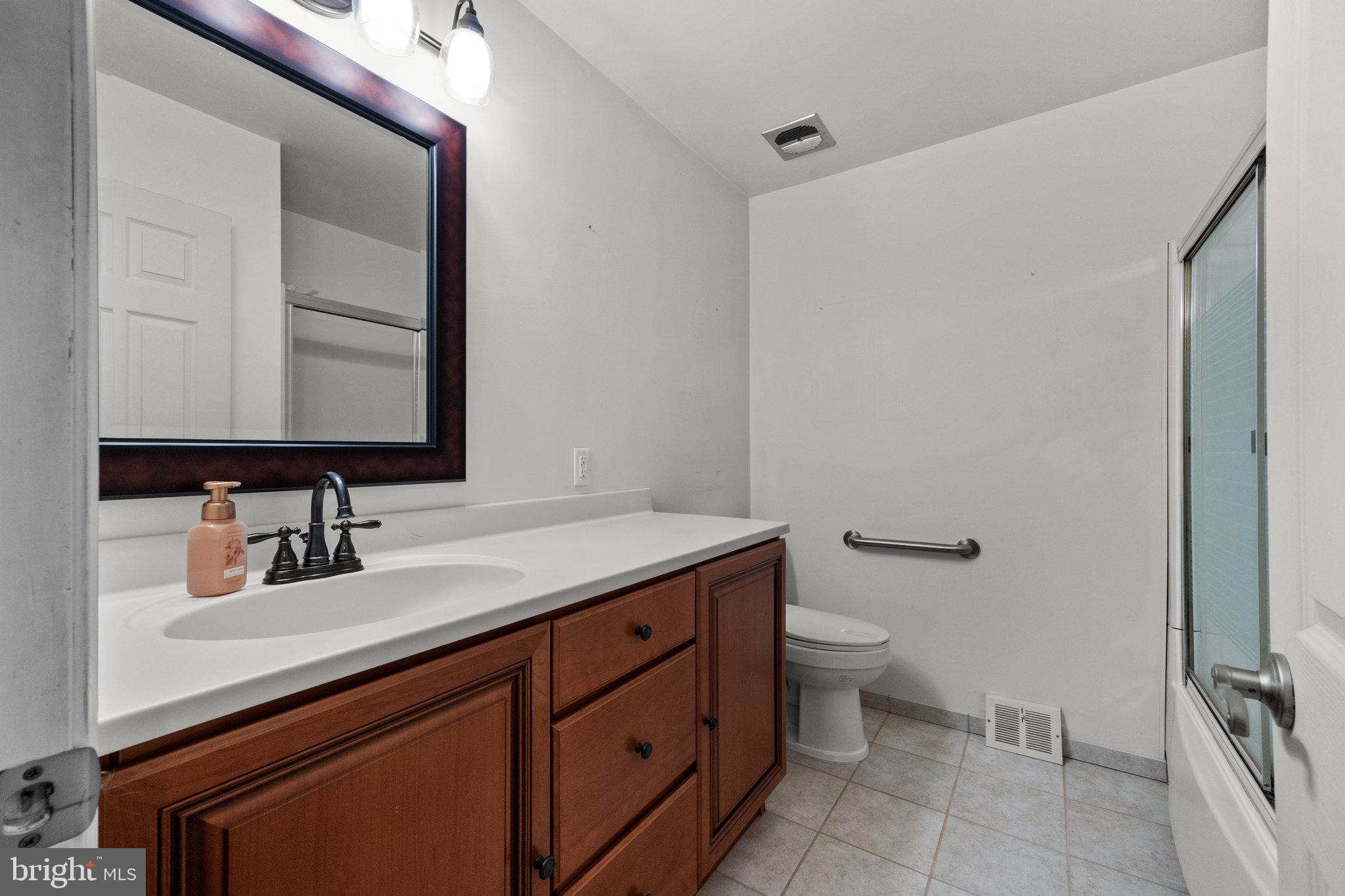 ORCHARD HILL - Residential