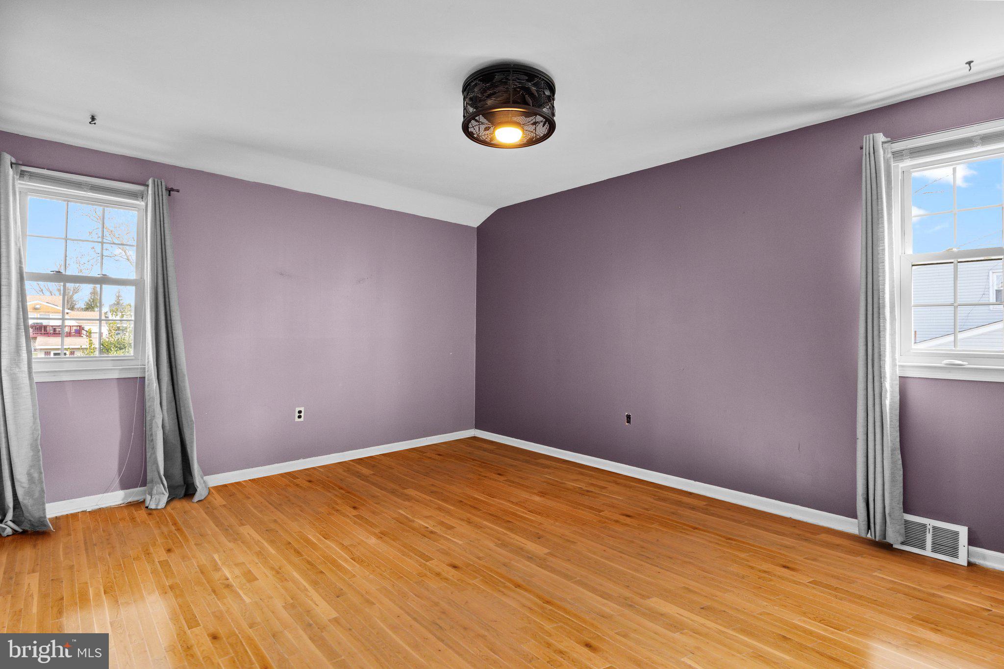 ORCHARD HILL - Residential