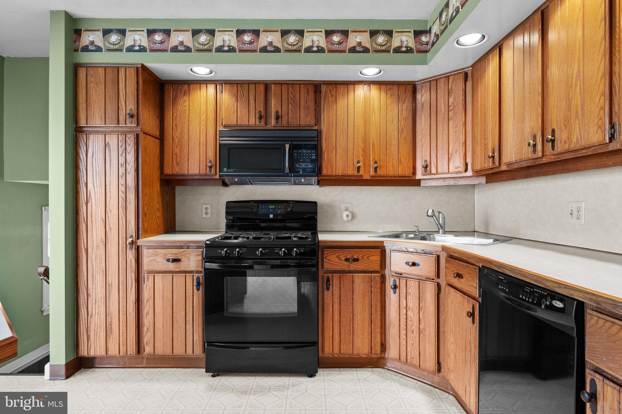 ORCHARD HILL - Residential