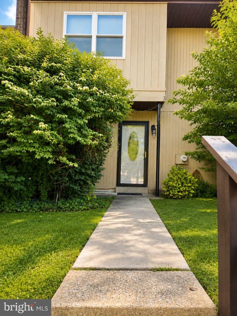 Townhouse For Rent - 317 Astor Court<br/> DOWNINGTOWN, PA 19335