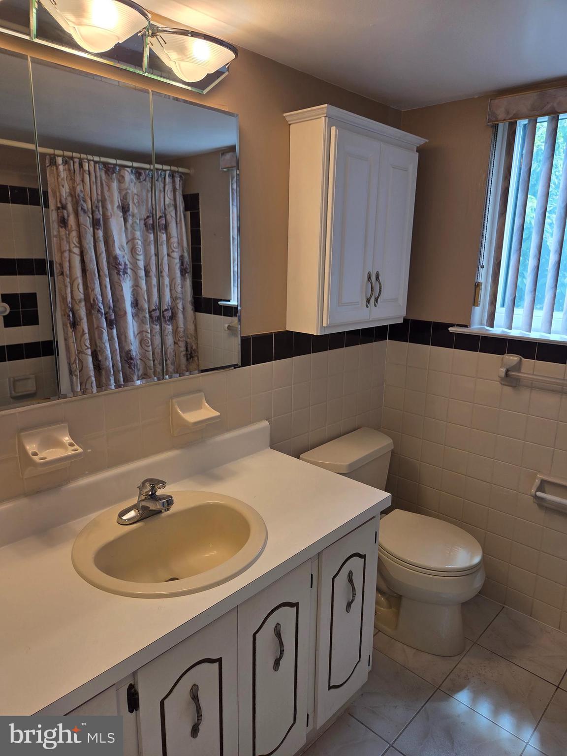 DORAL II - Residential Lease