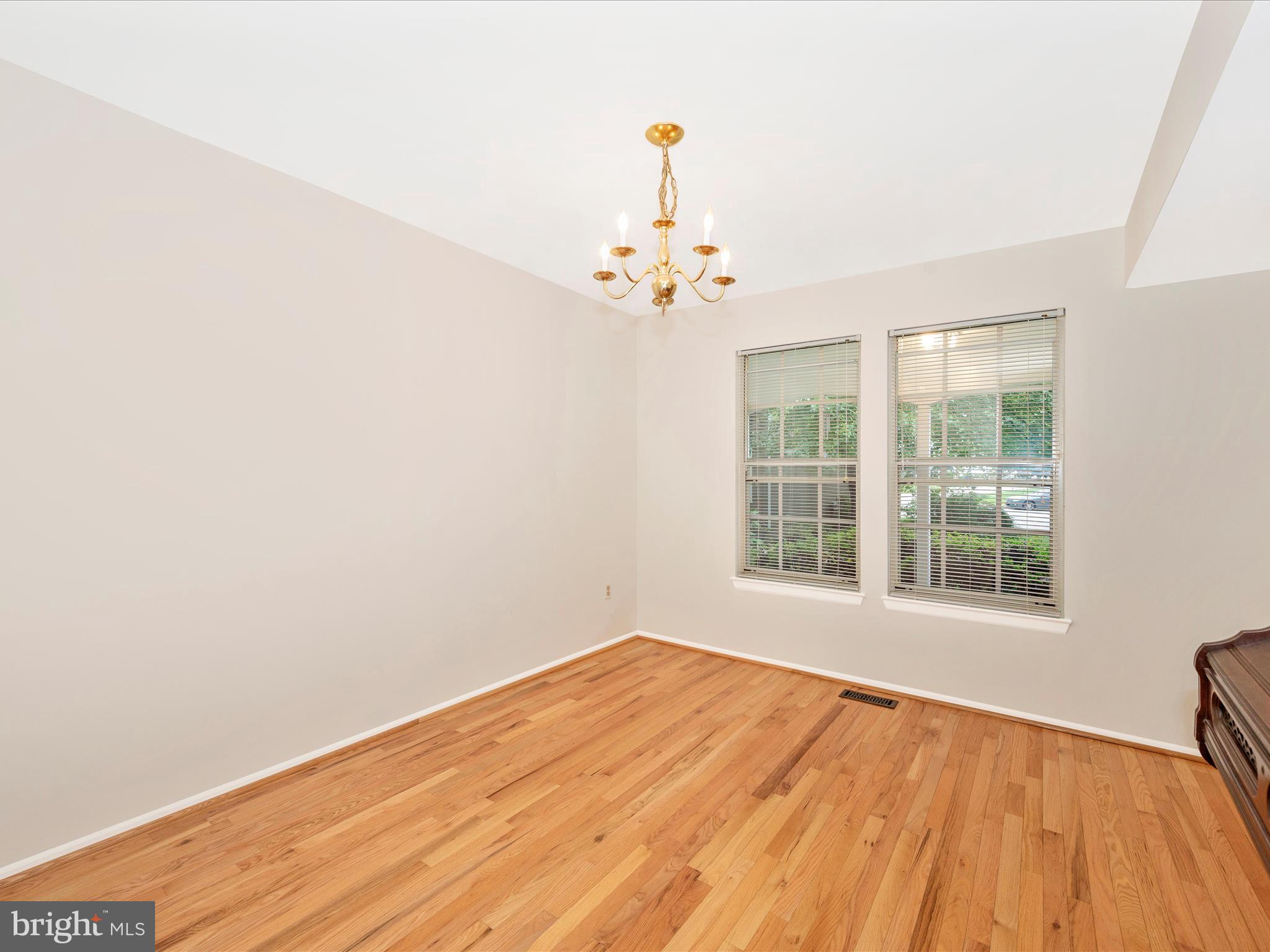 VILLAGE OF HICKORY RIDGE - Residential