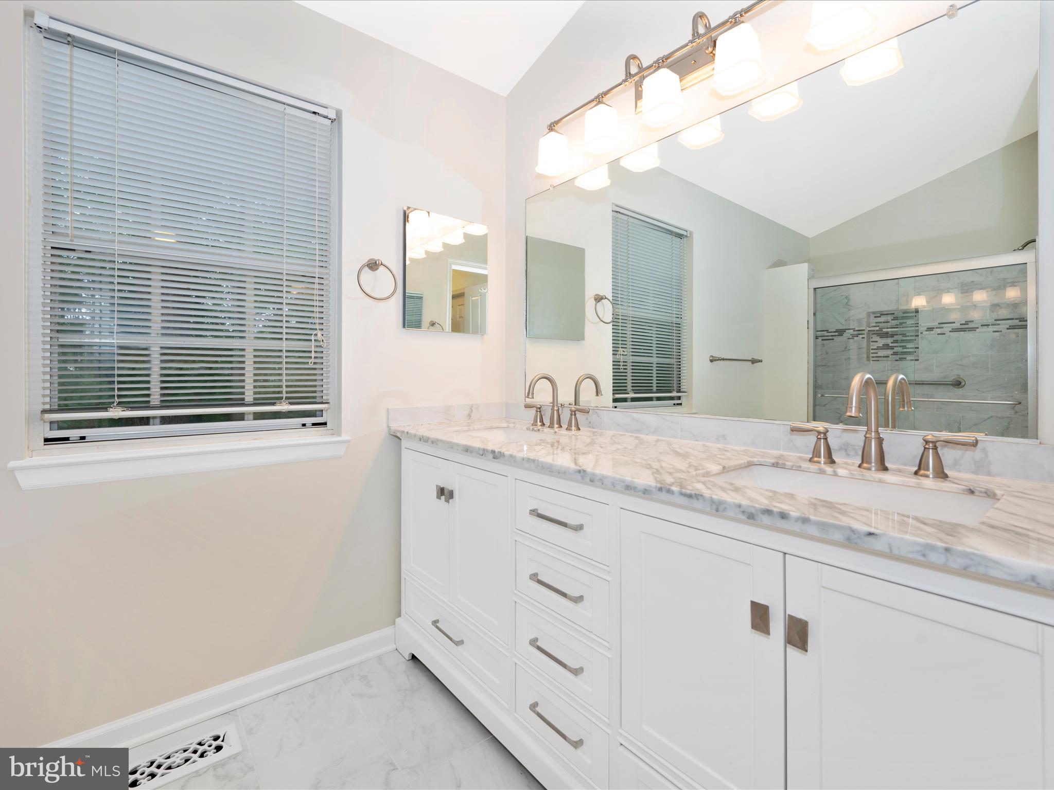 VILLAGE OF HICKORY RIDGE - Residential