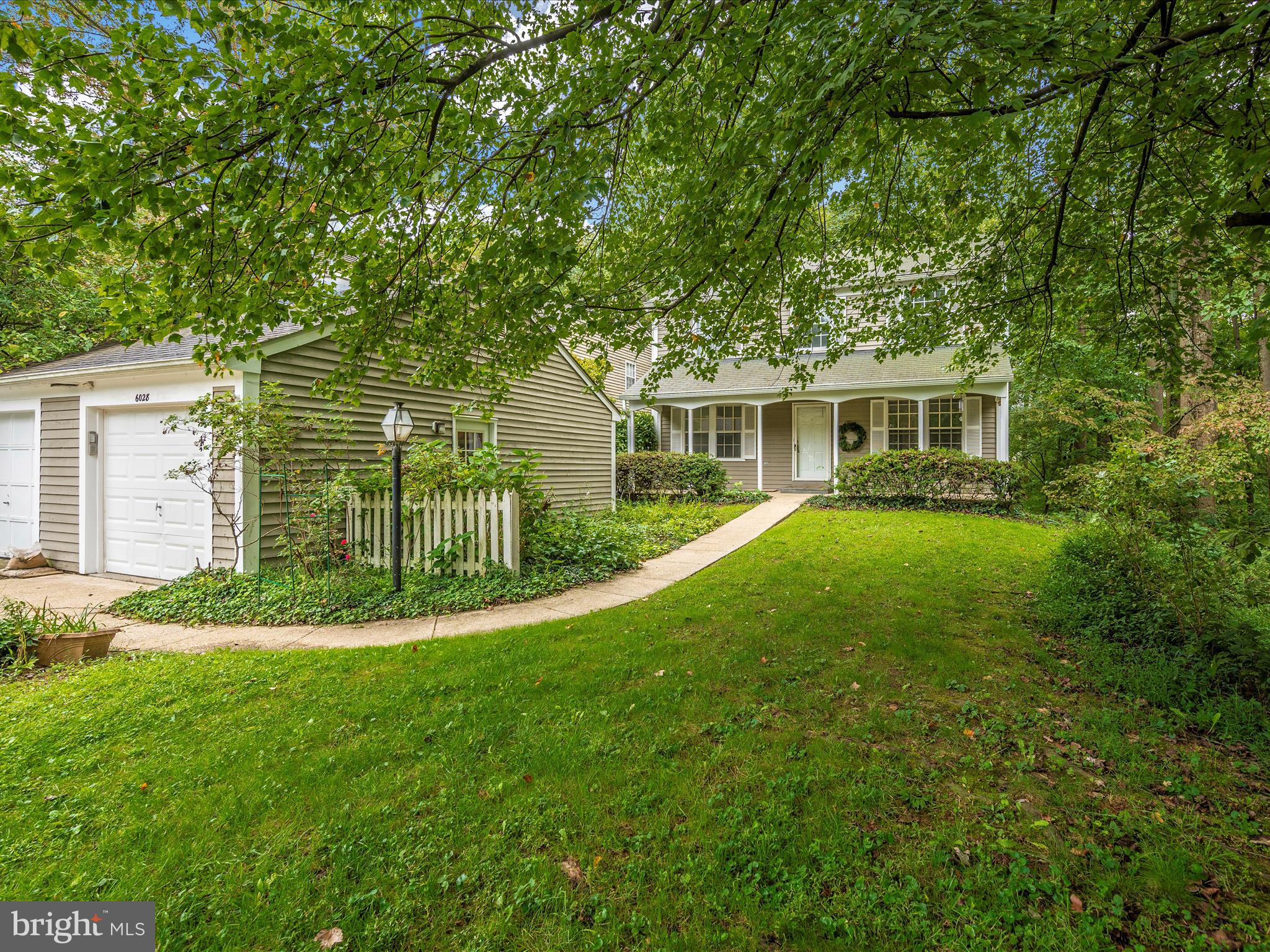 VILLAGE OF HICKORY RIDGE - Residential