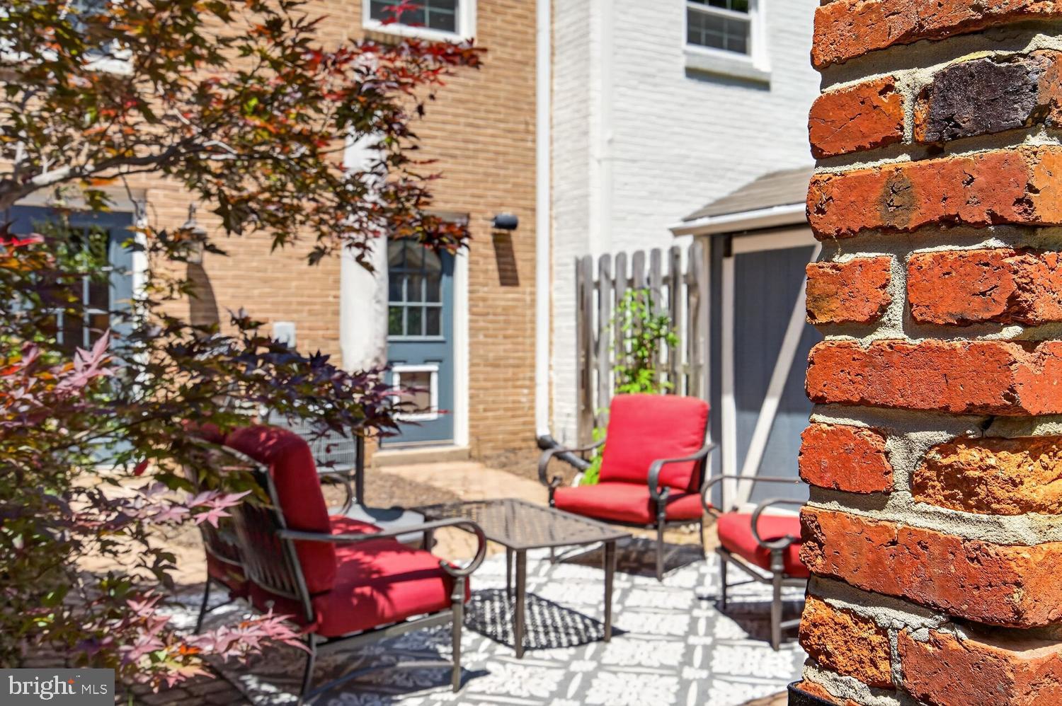 6020 WATERBURY COURT