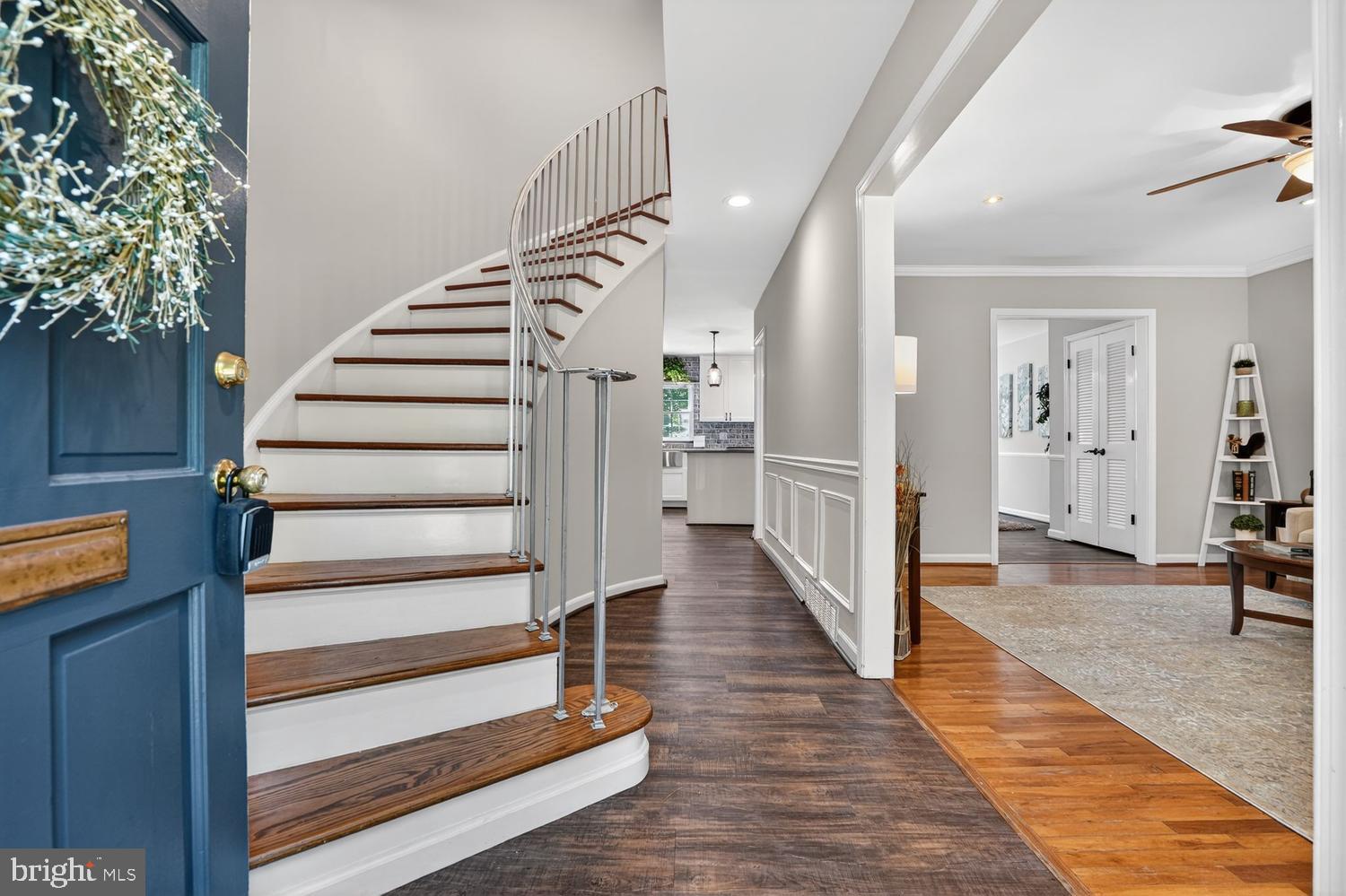 6020 WATERBURY COURT