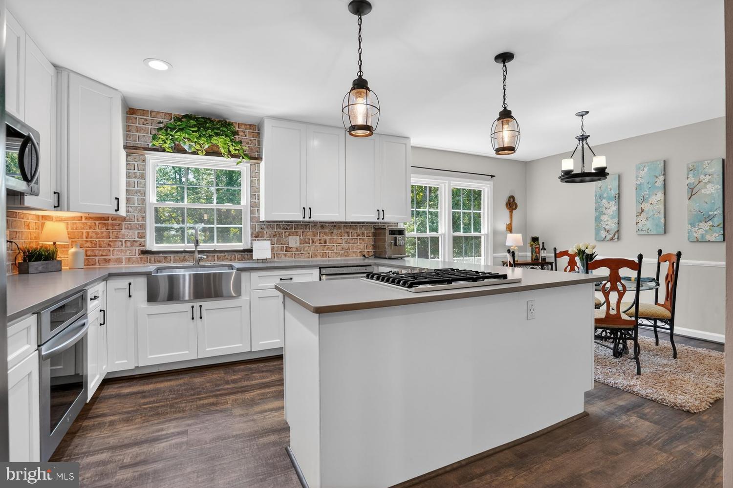 6020 WATERBURY COURT