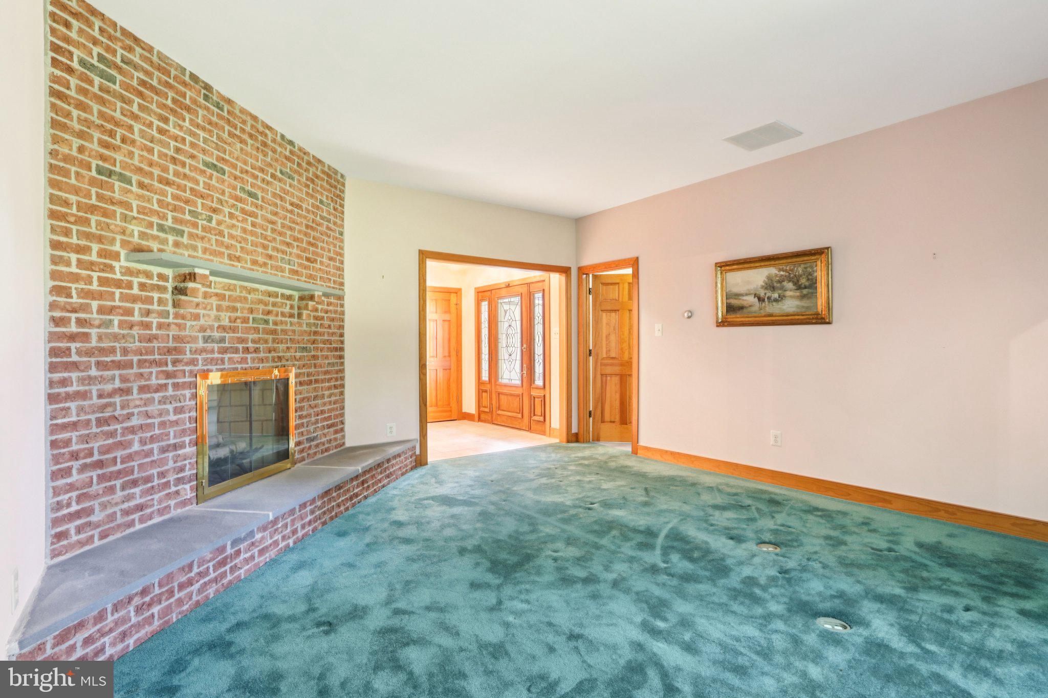 HUNTINGDON VALLEY - Residential