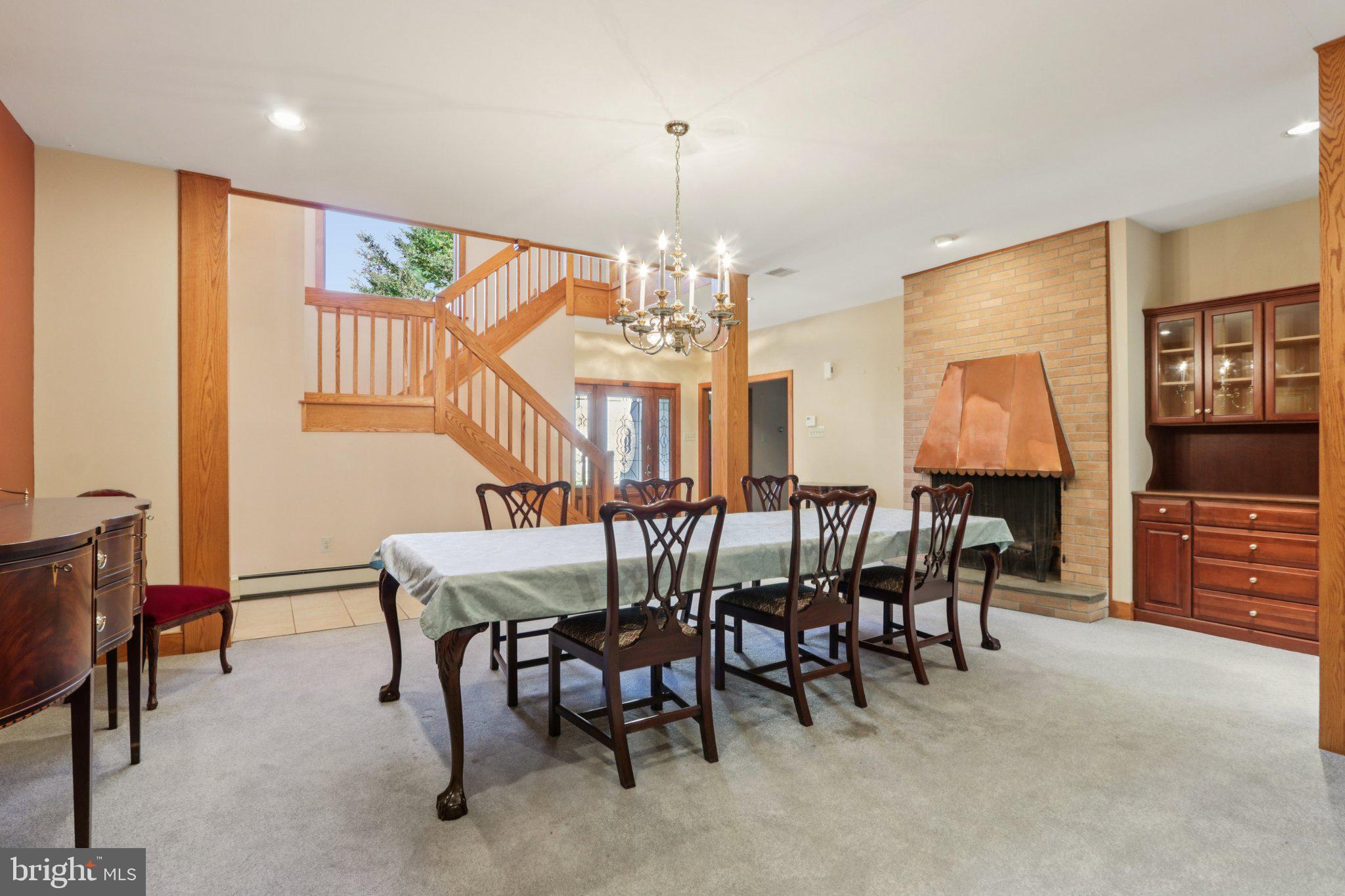 HUNTINGDON VALLEY - Residential