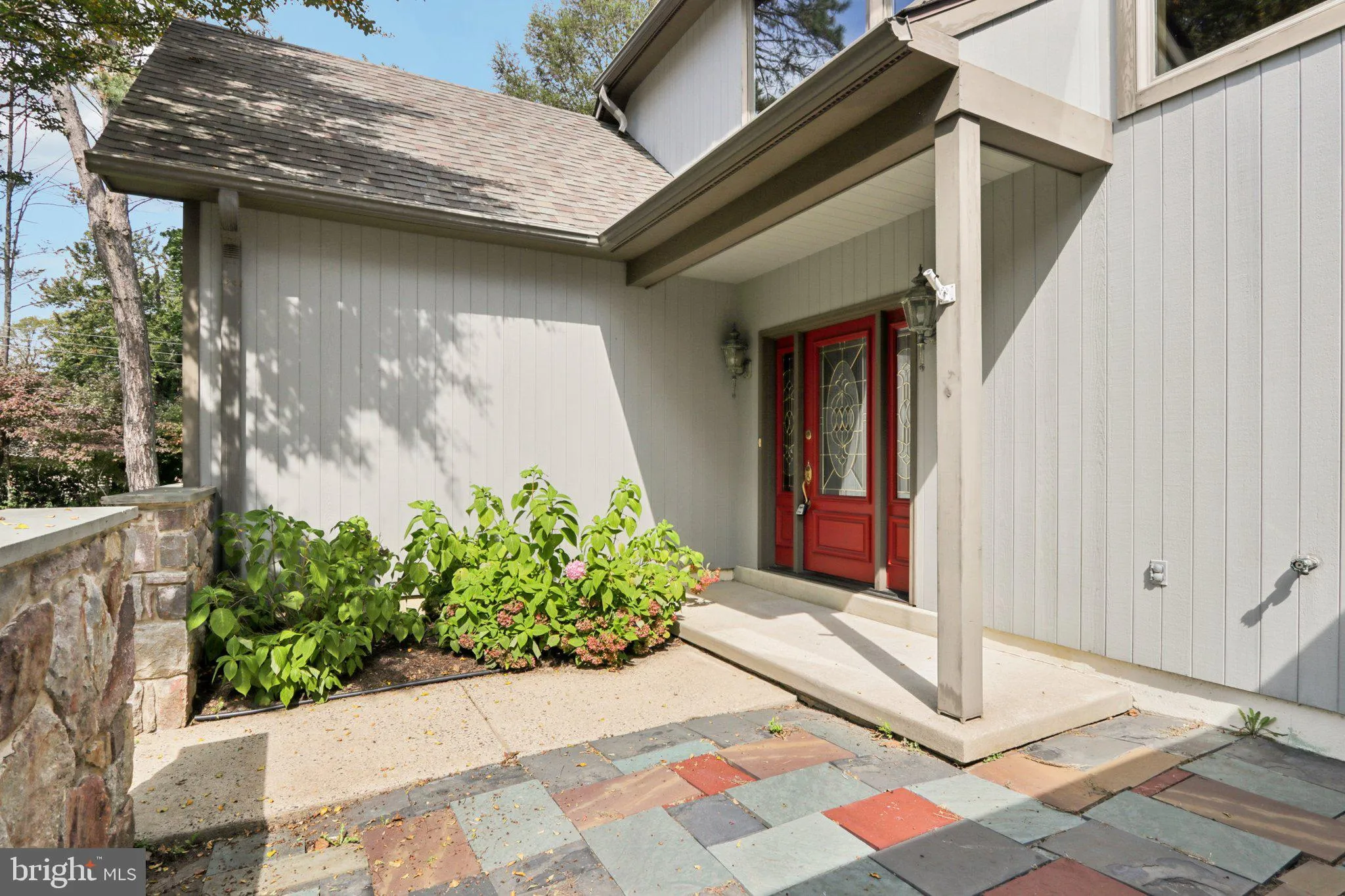 Huntingdon Valley, Pennsylvania 19006, United States, 4 Bedrooms Bedrooms, ,4 BathroomsBathrooms,Residential,Active,211818