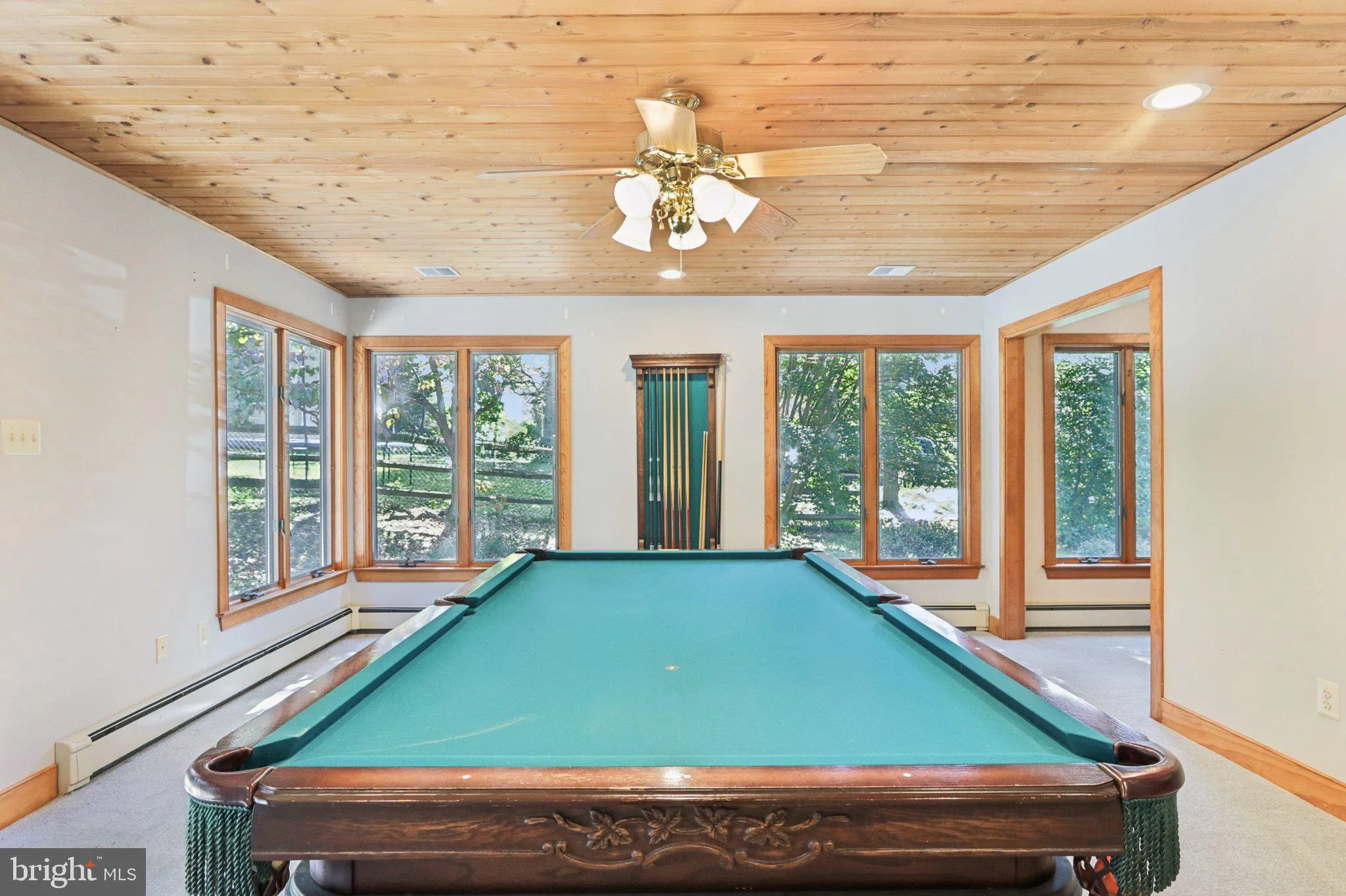 Huntingdon Valley, Pennsylvania 19006, United States, 4 Bedrooms Bedrooms, ,4 BathroomsBathrooms,Residential,Active,211818