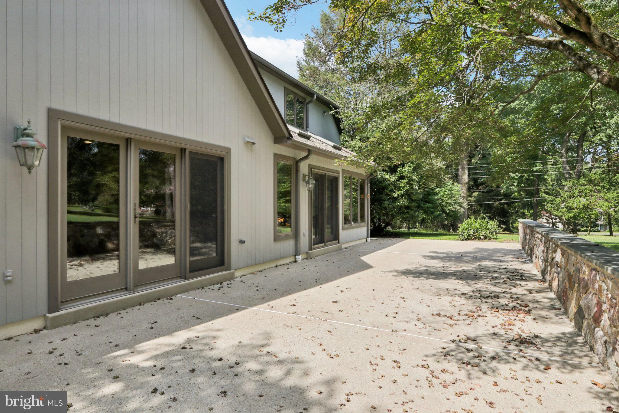 Huntingdon Valley, Pennsylvania 19006, United States, 4 Bedrooms Bedrooms, ,4 BathroomsBathrooms,Residential,Active,211818