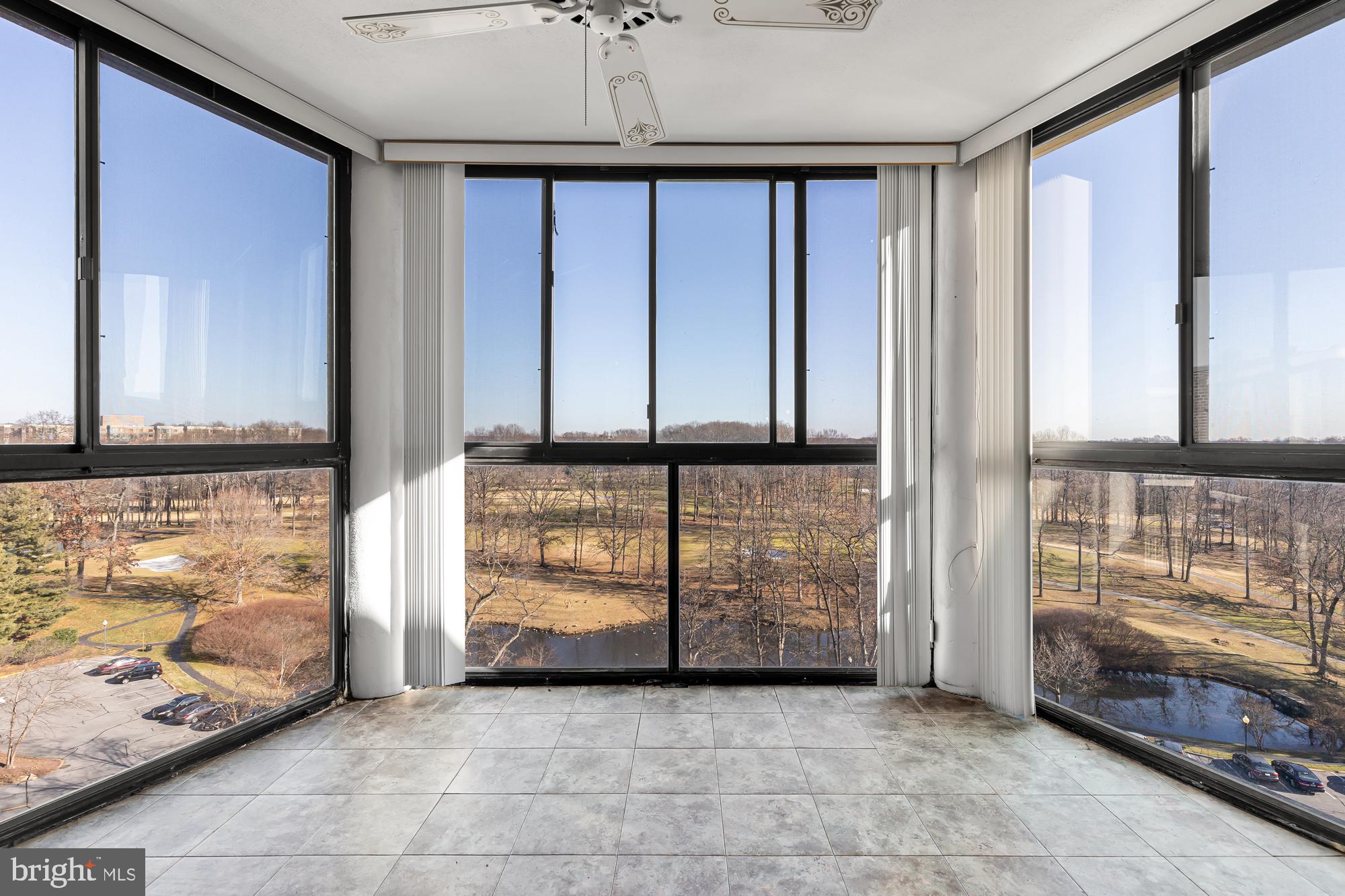 GREENS AT LEISURE WORLD - Residential