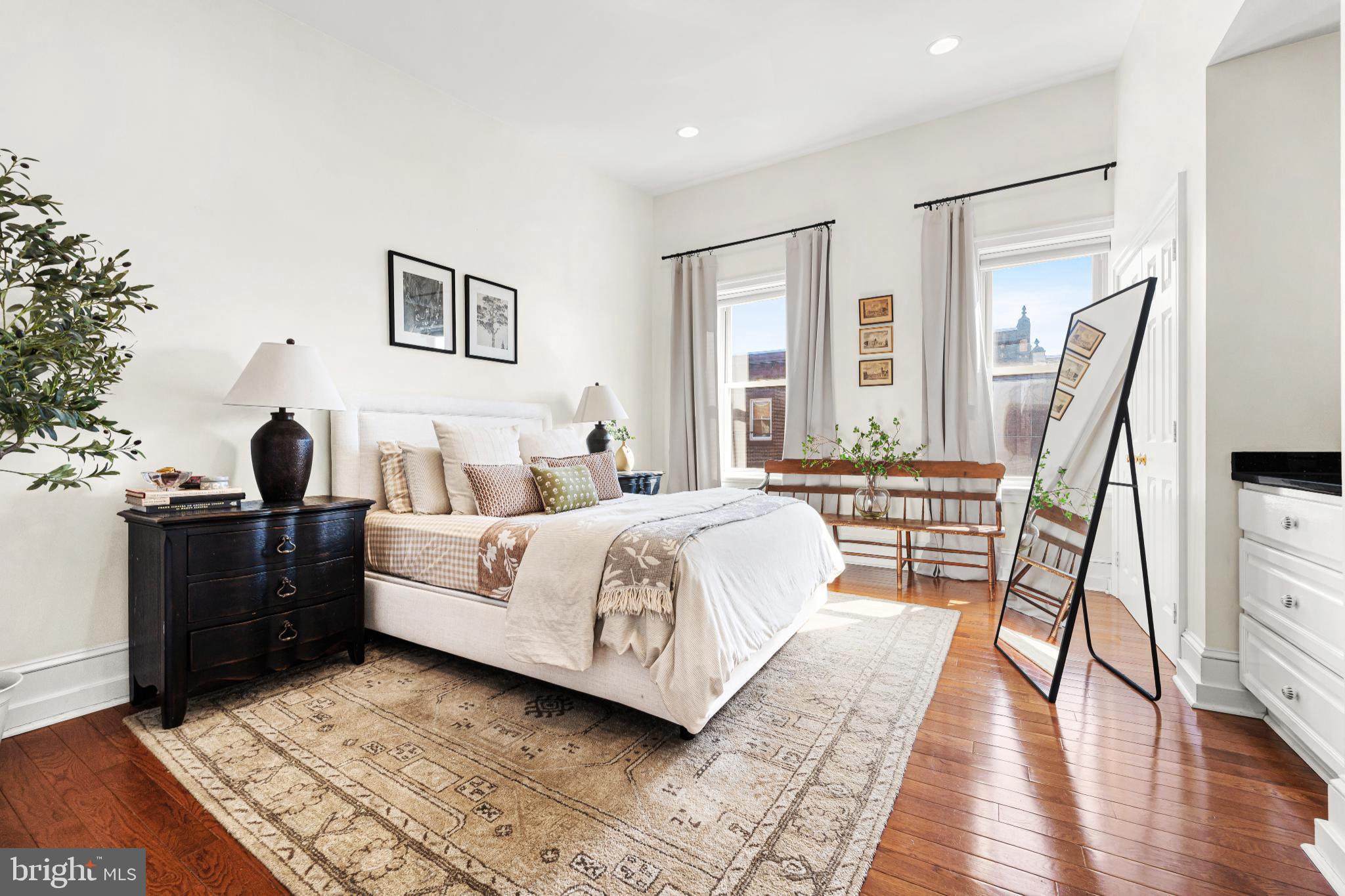 FAIRMOUNT - Residential