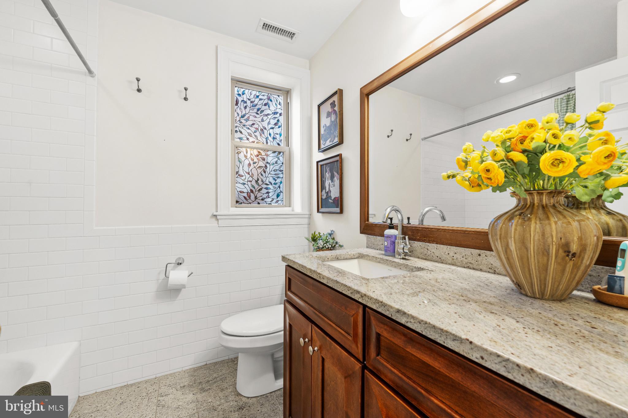 FAIRMOUNT - Residential