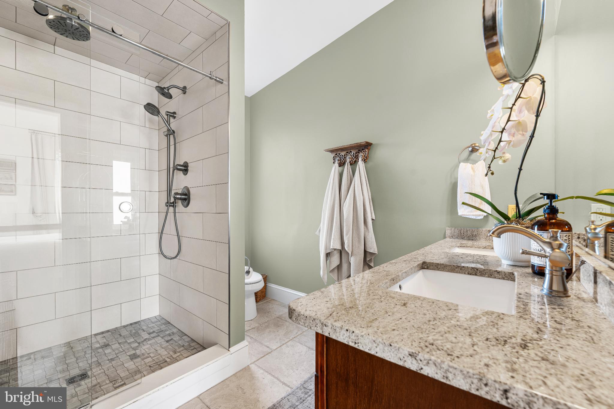 FAIRMOUNT - Residential