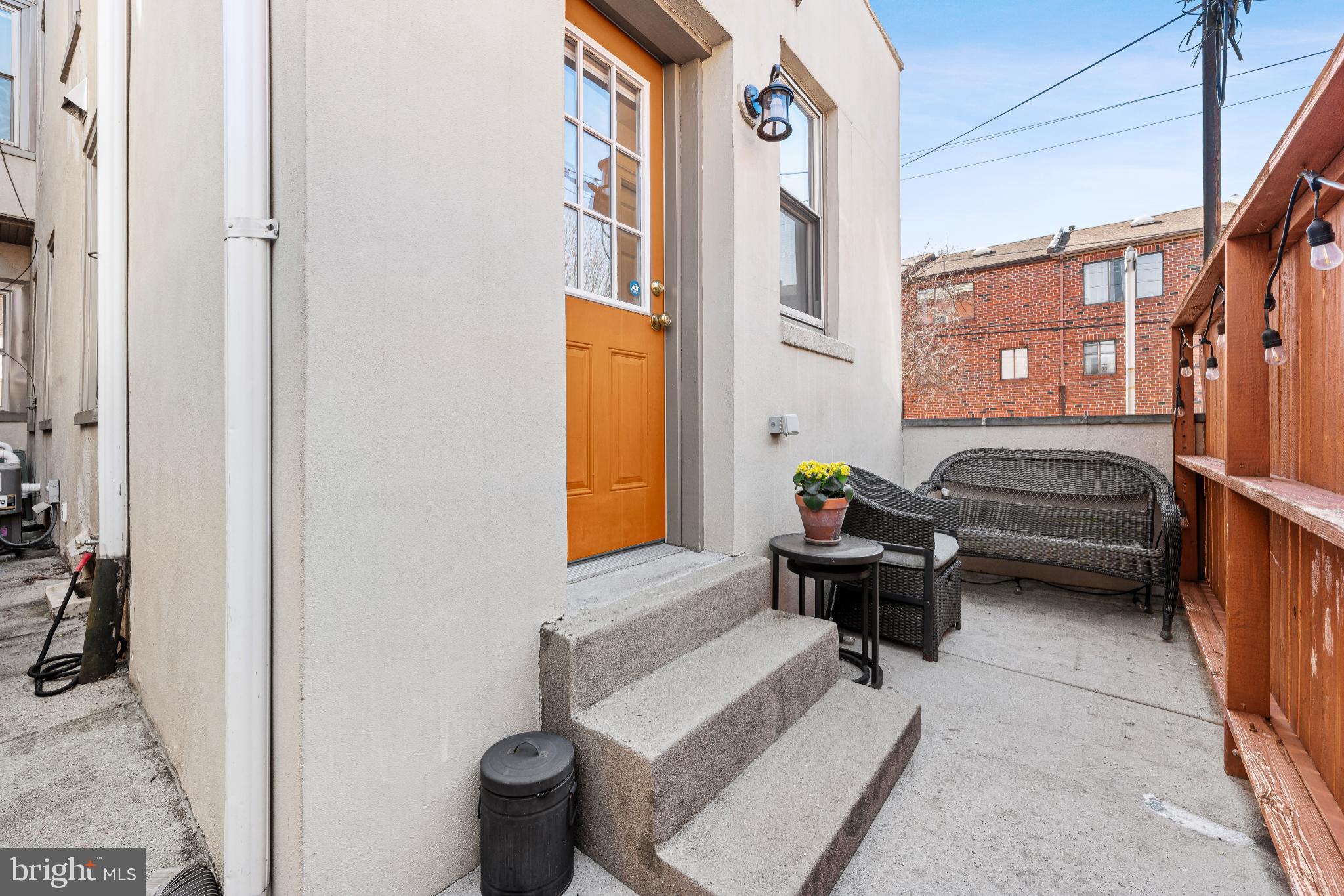 FAIRMOUNT - Residential