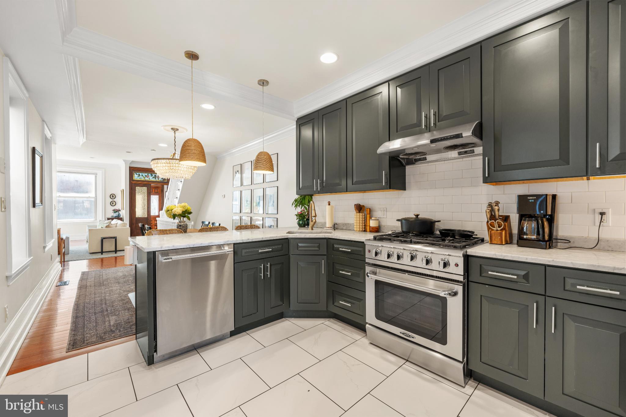 FAIRMOUNT - Residential