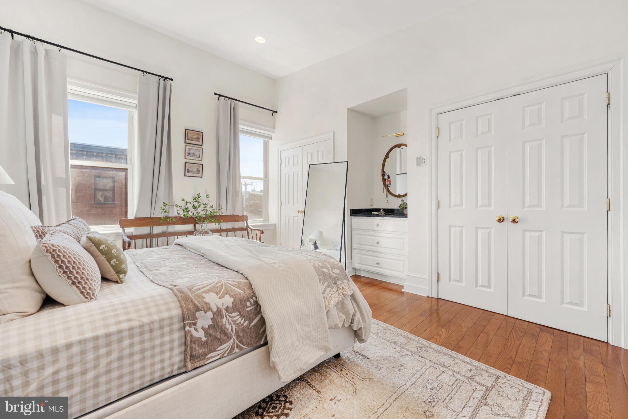 FAIRMOUNT - Residential