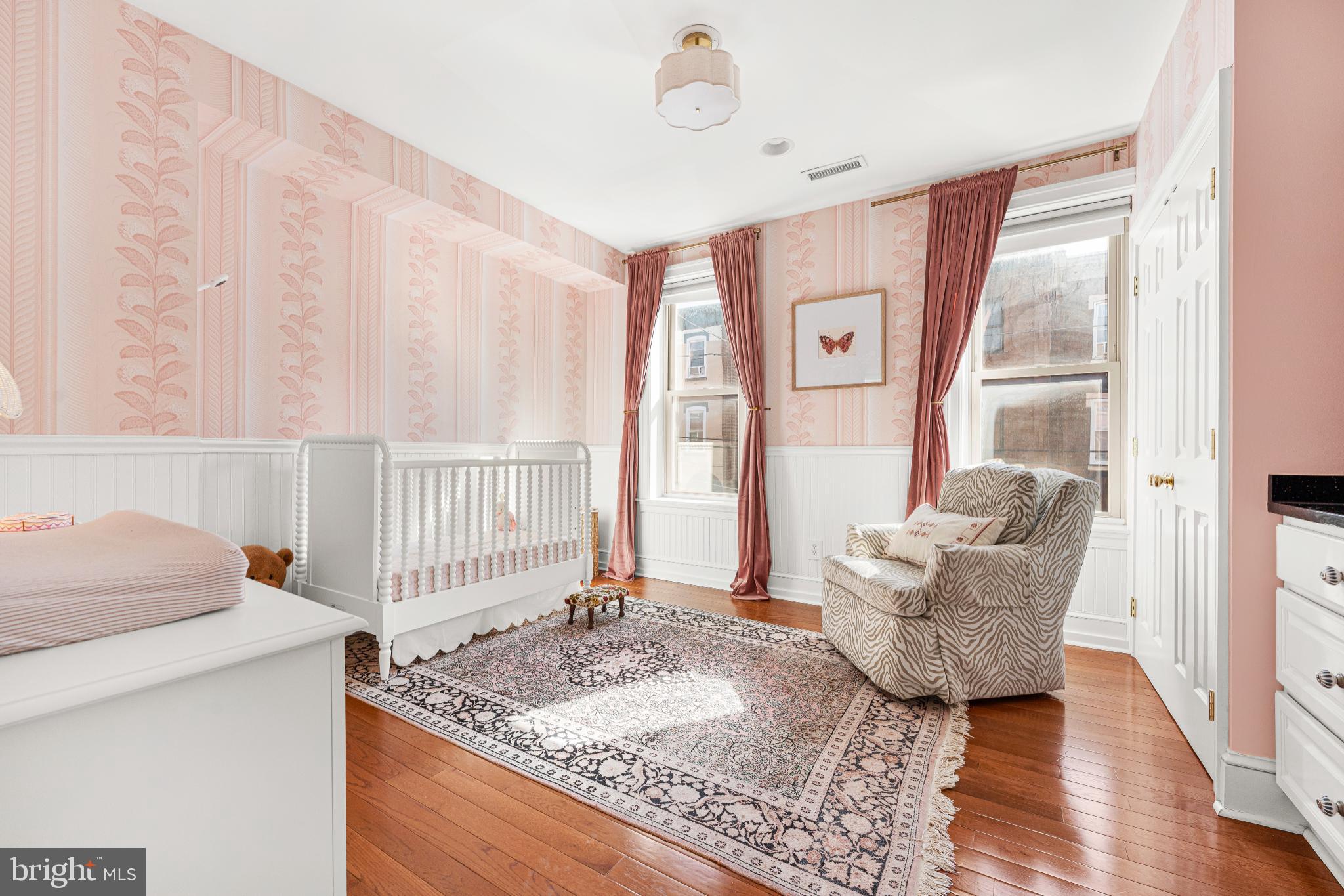 FAIRMOUNT - Residential