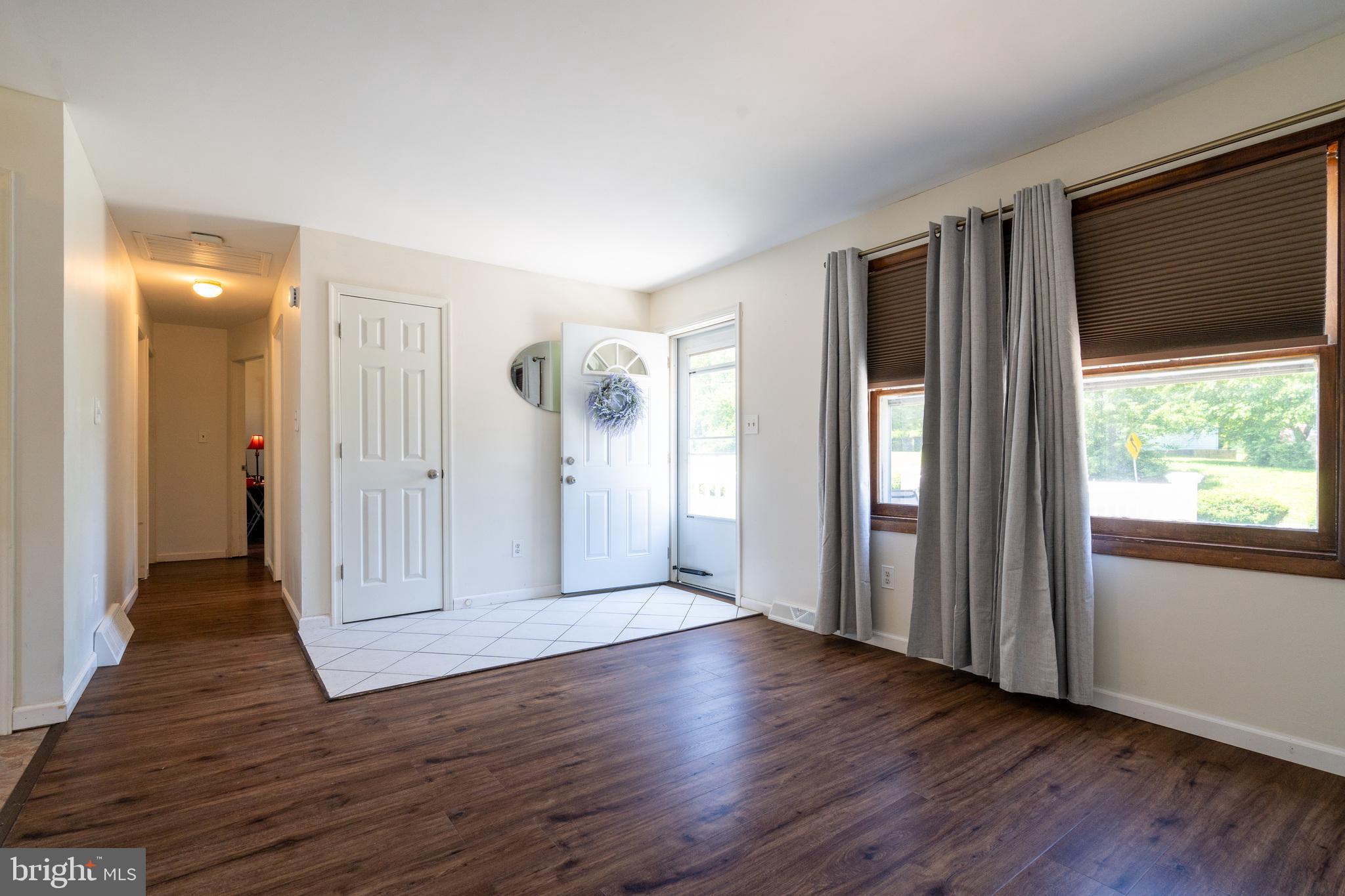 ELDERSBURG - Residential