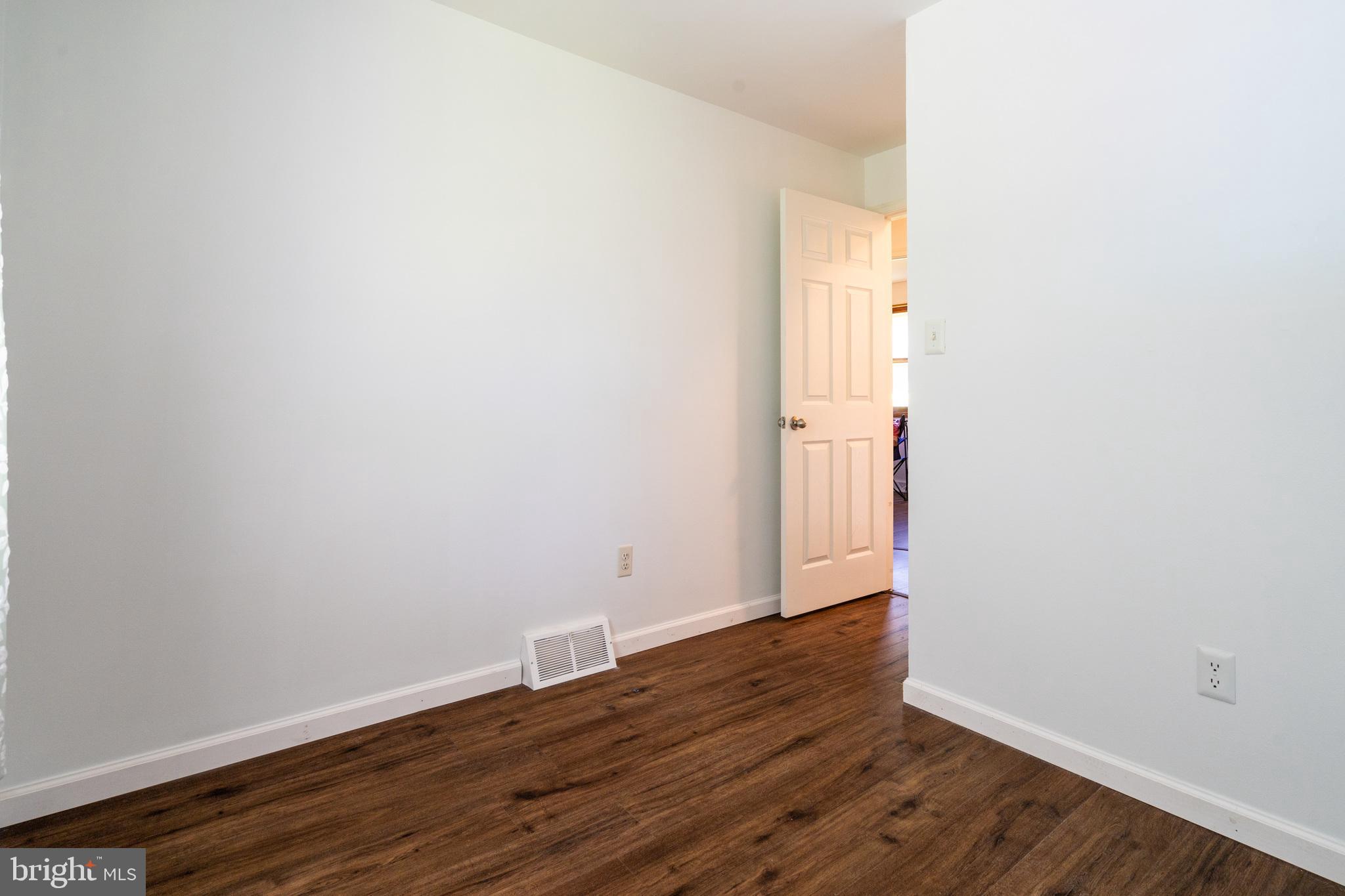 ELDERSBURG - Residential