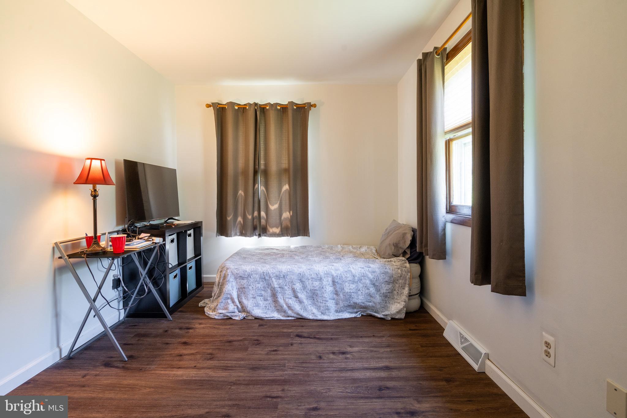 ELDERSBURG - Residential