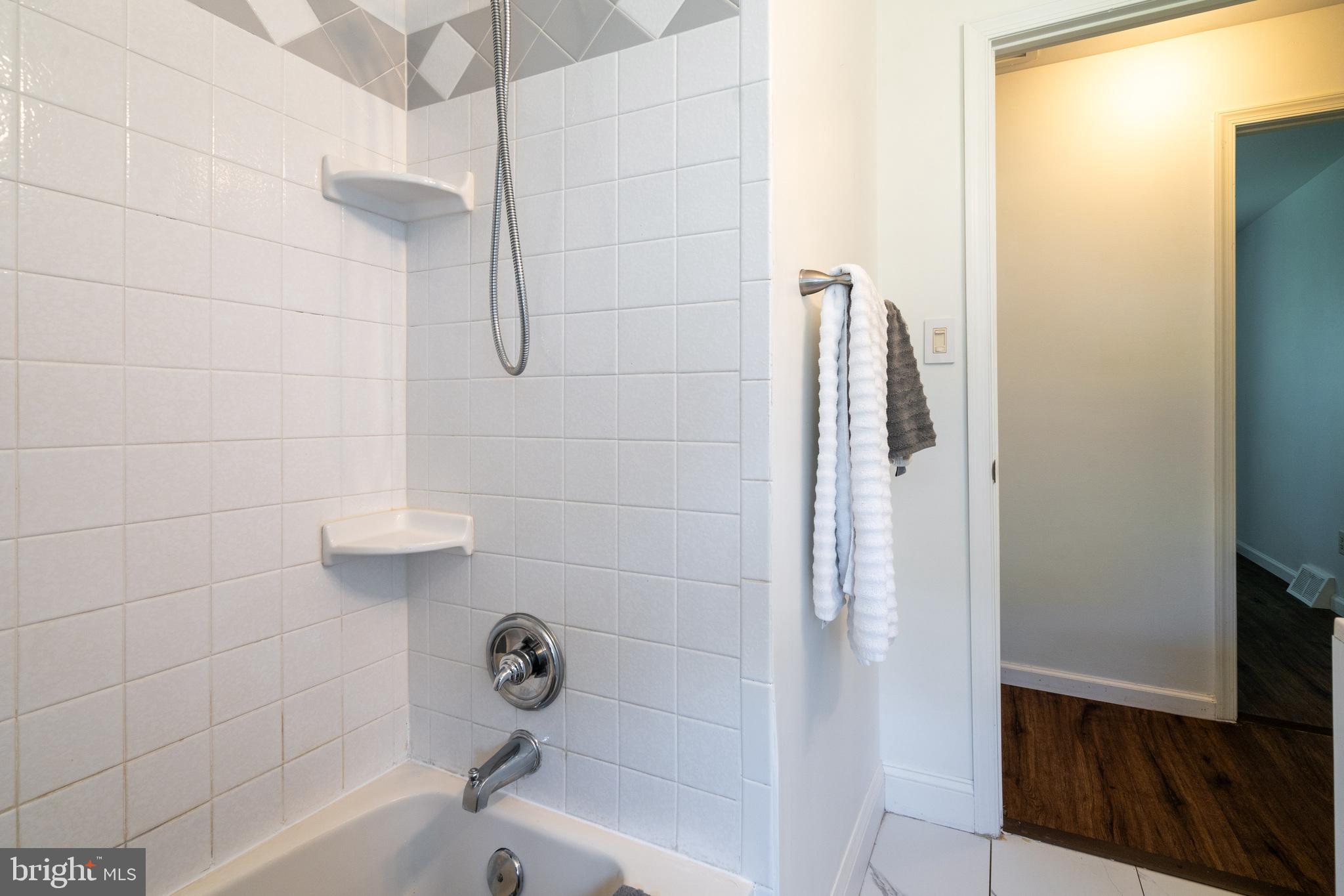 ELDERSBURG - Residential