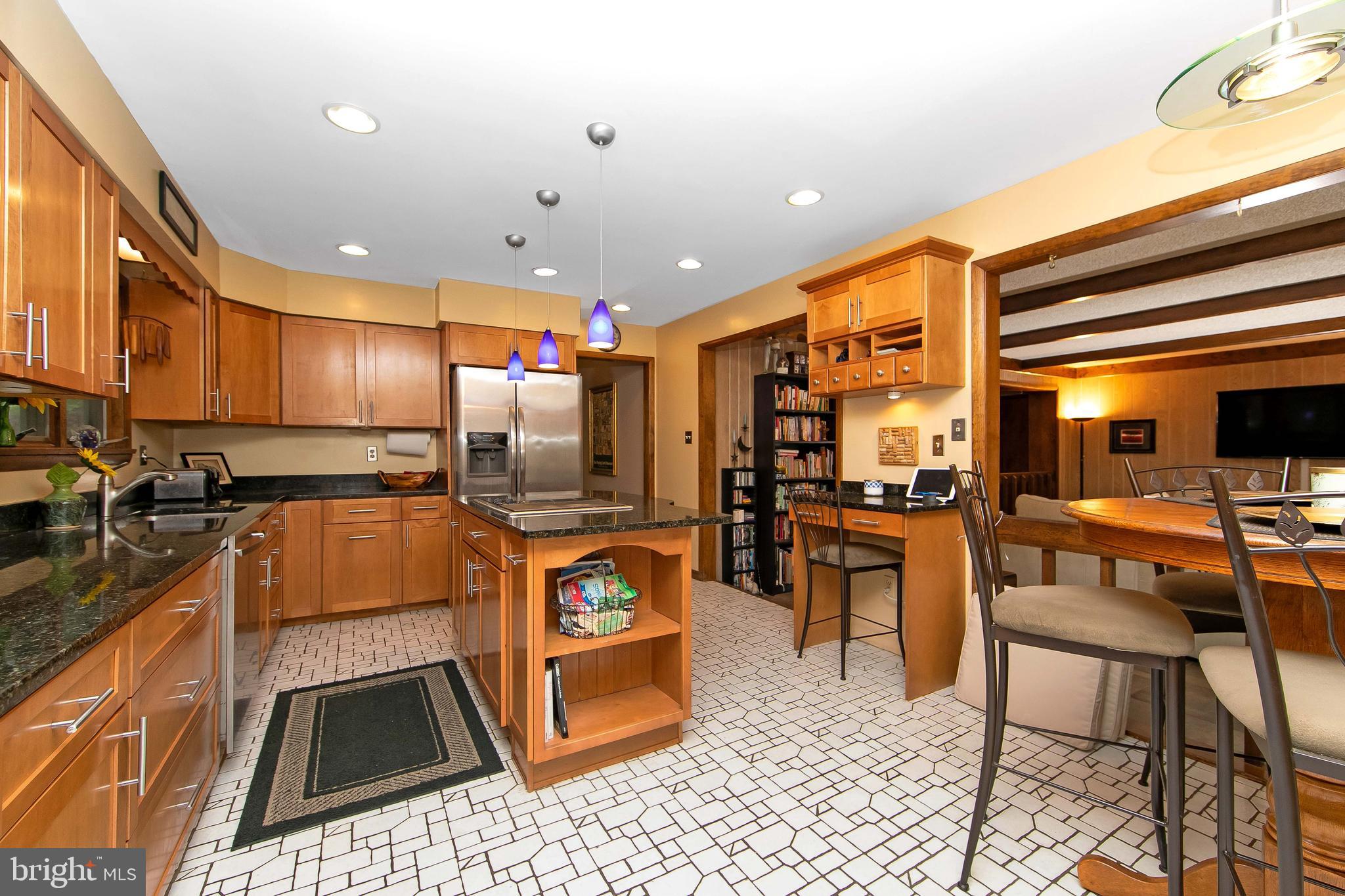 77 WIGWAM COURT