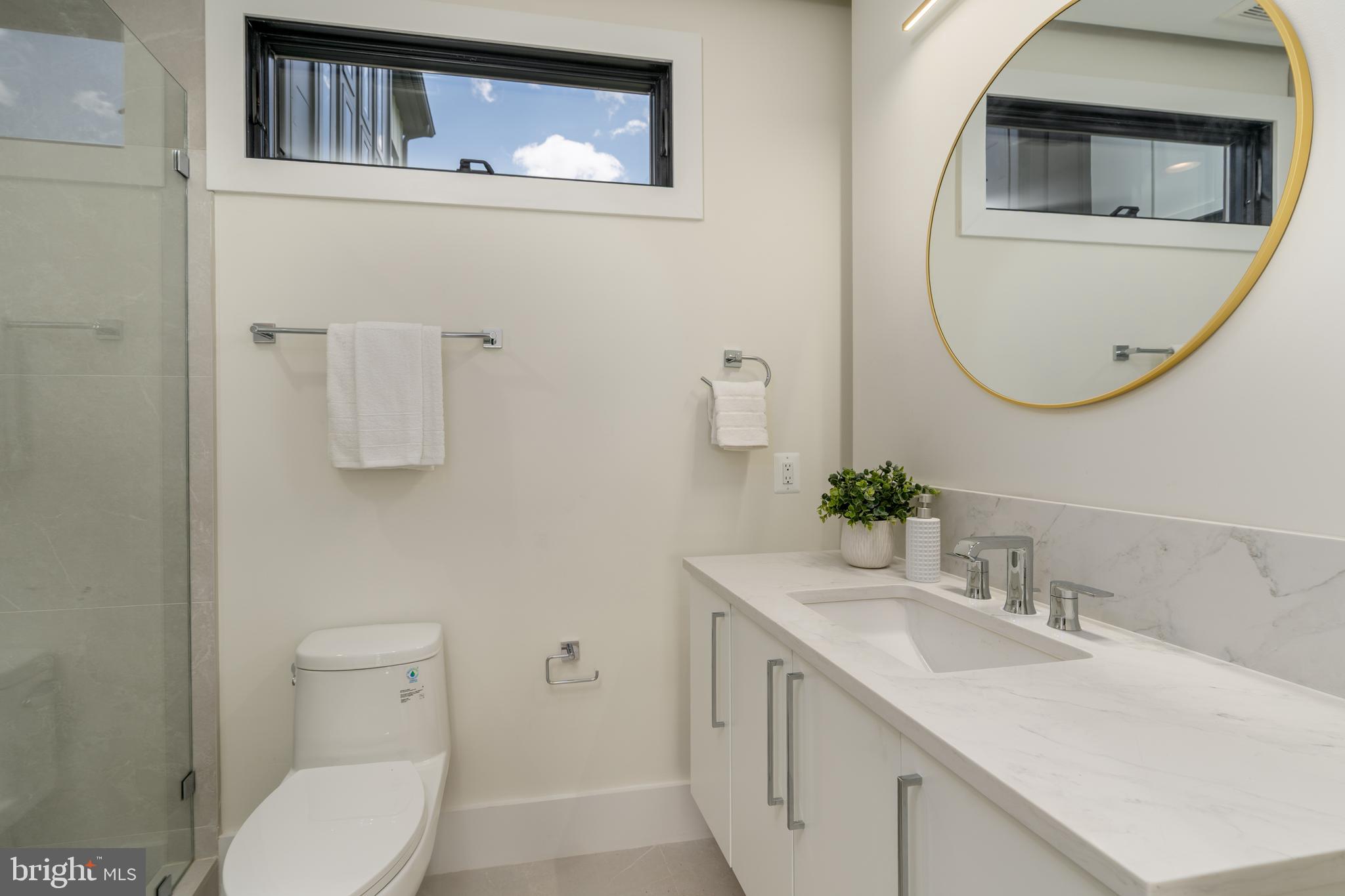 WESTBRIAR COUNTRY CLUB MANOR - Residential