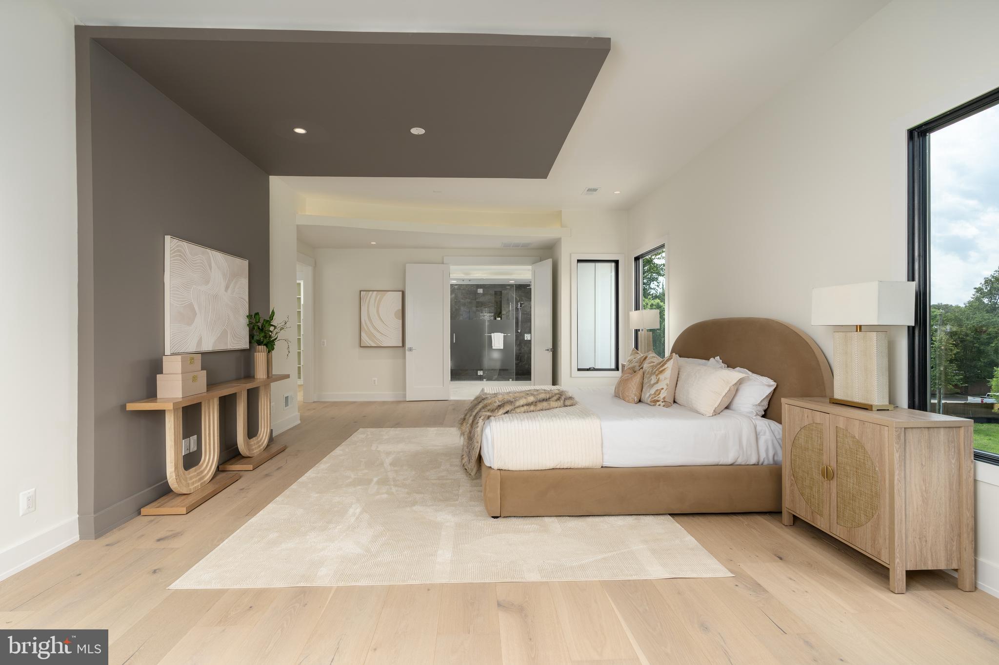 WESTBRIAR COUNTRY CLUB MANOR - Residential