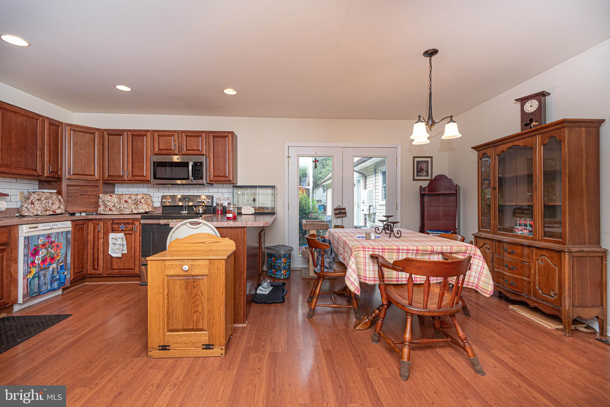 PARKHURST MANOR - Residential