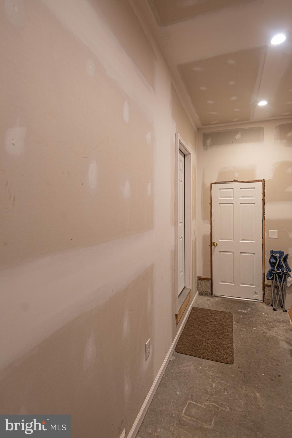 PARKHURST MANOR - Residential