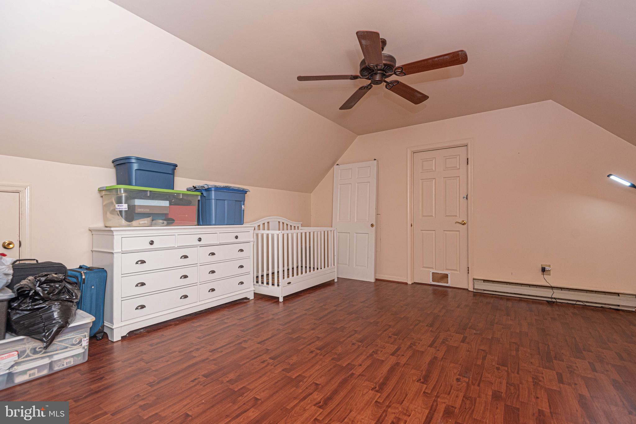 PARKHURST MANOR - Residential