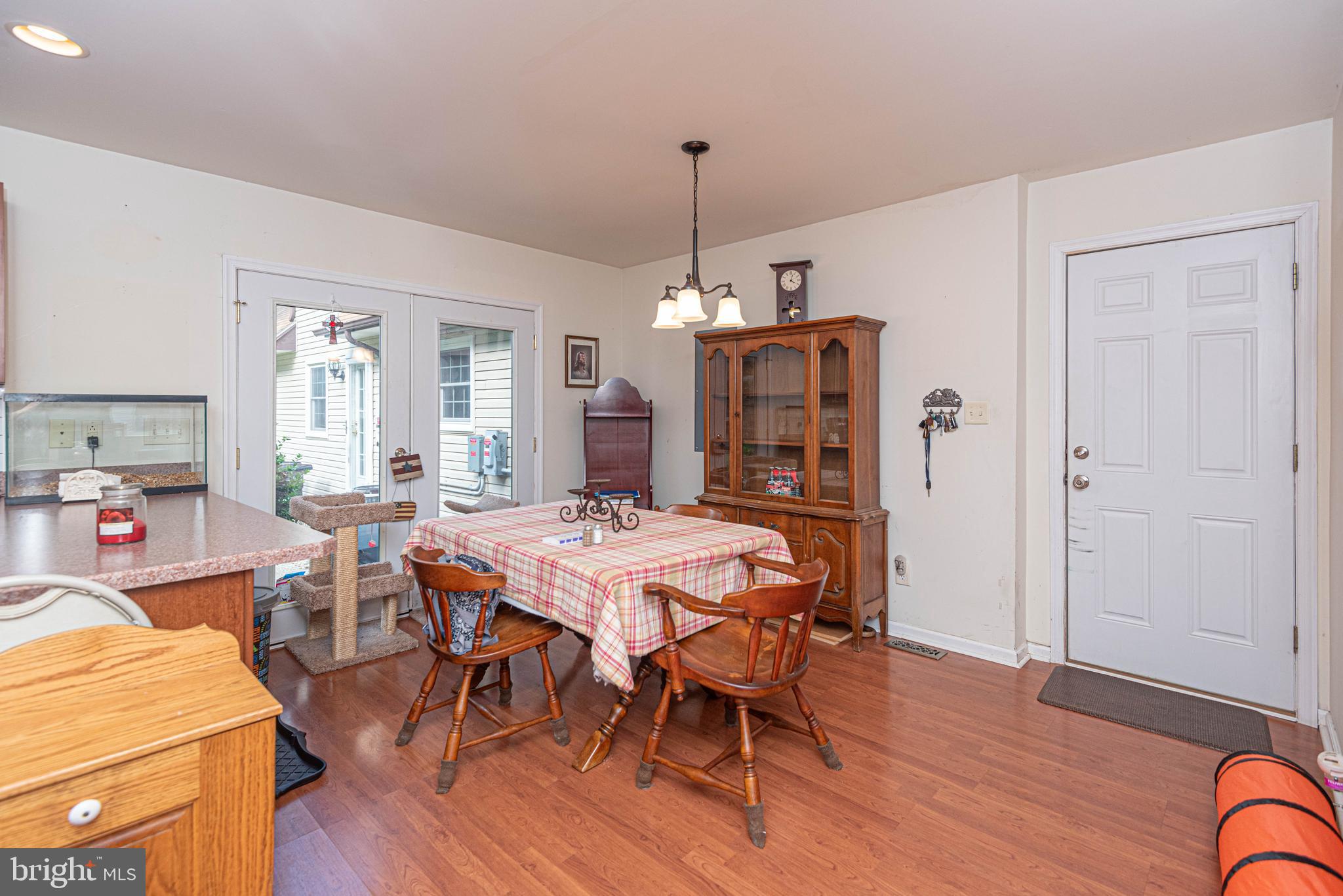 PARKHURST MANOR - Residential