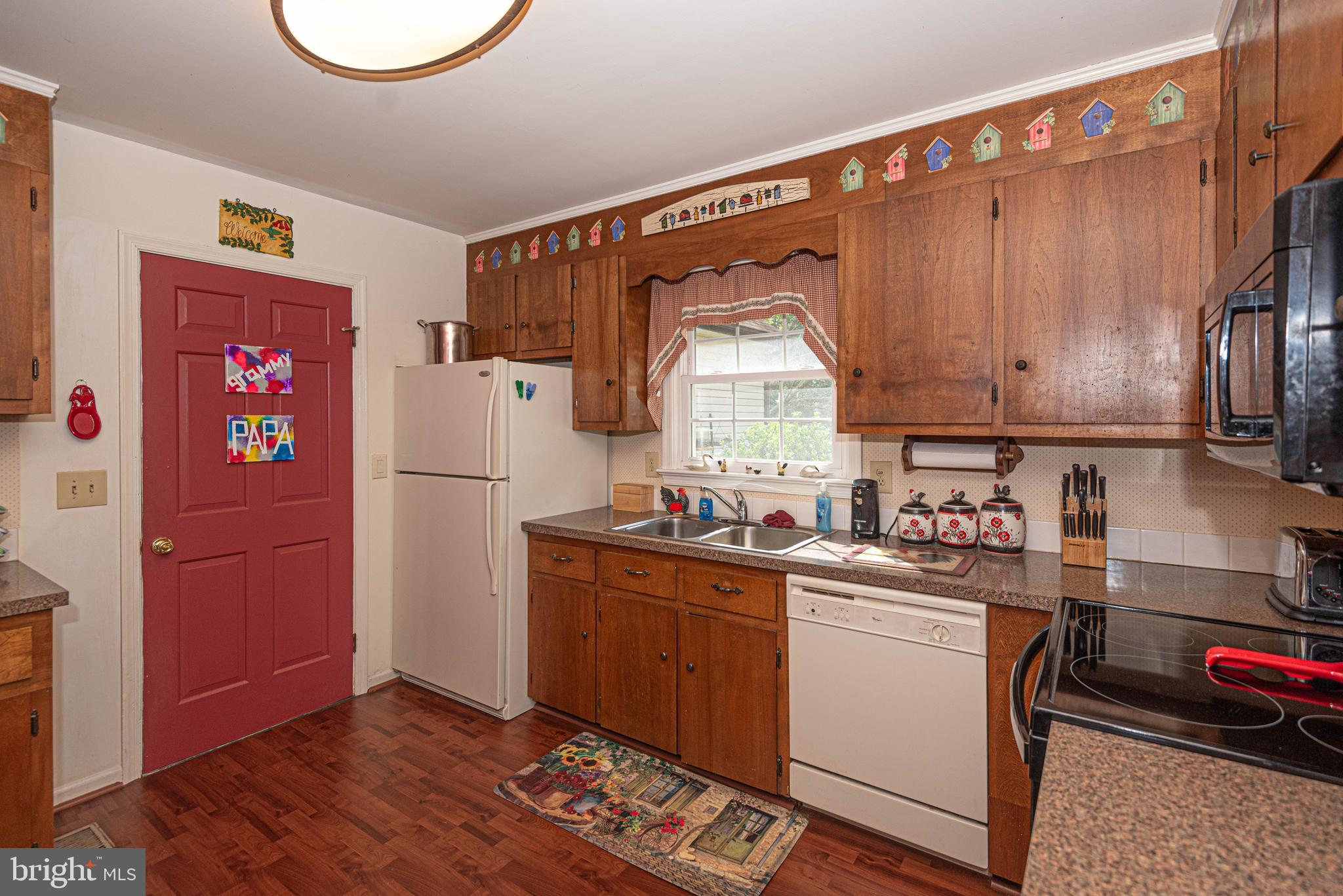 PARKHURST MANOR - Residential