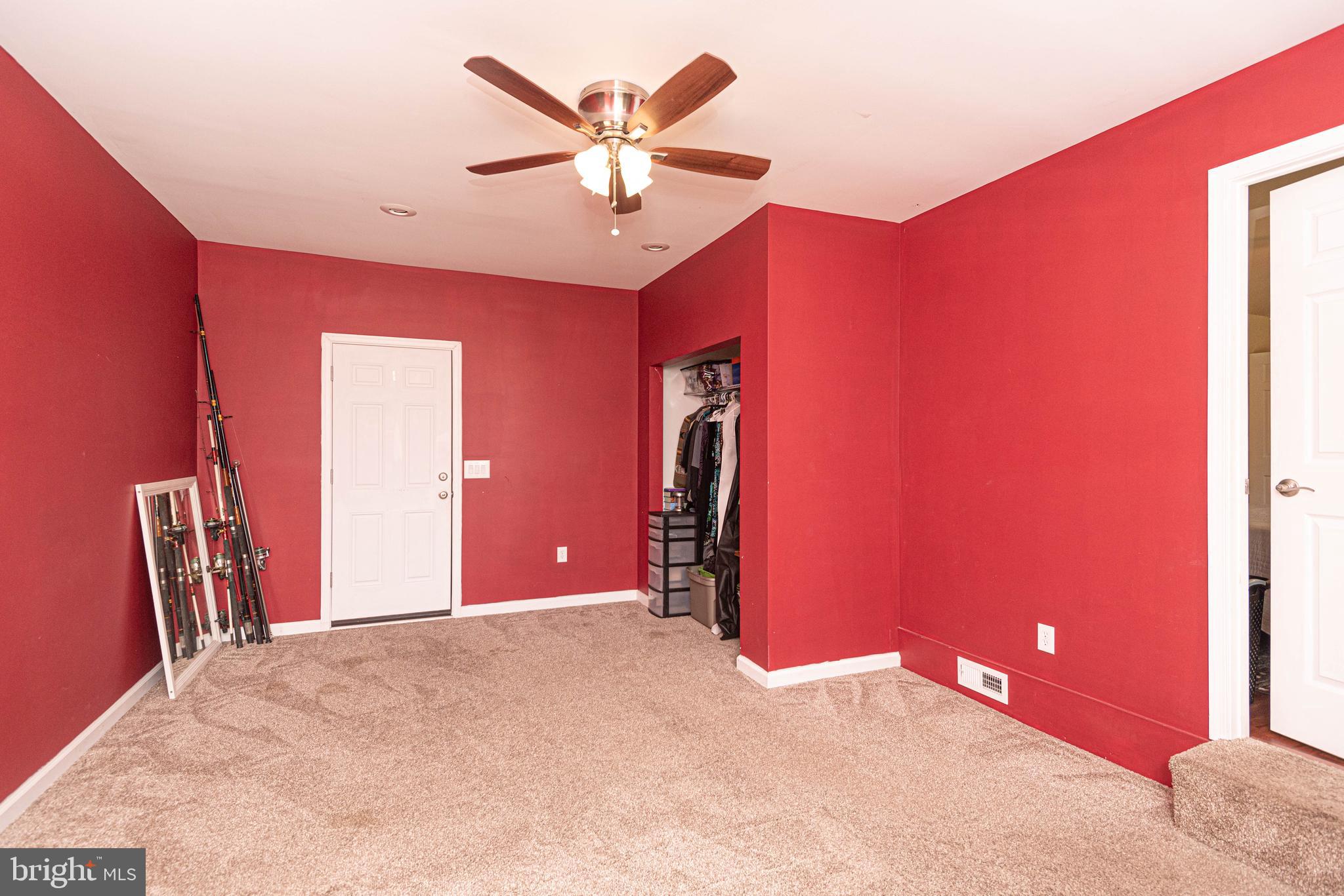 PARKHURST MANOR - Residential