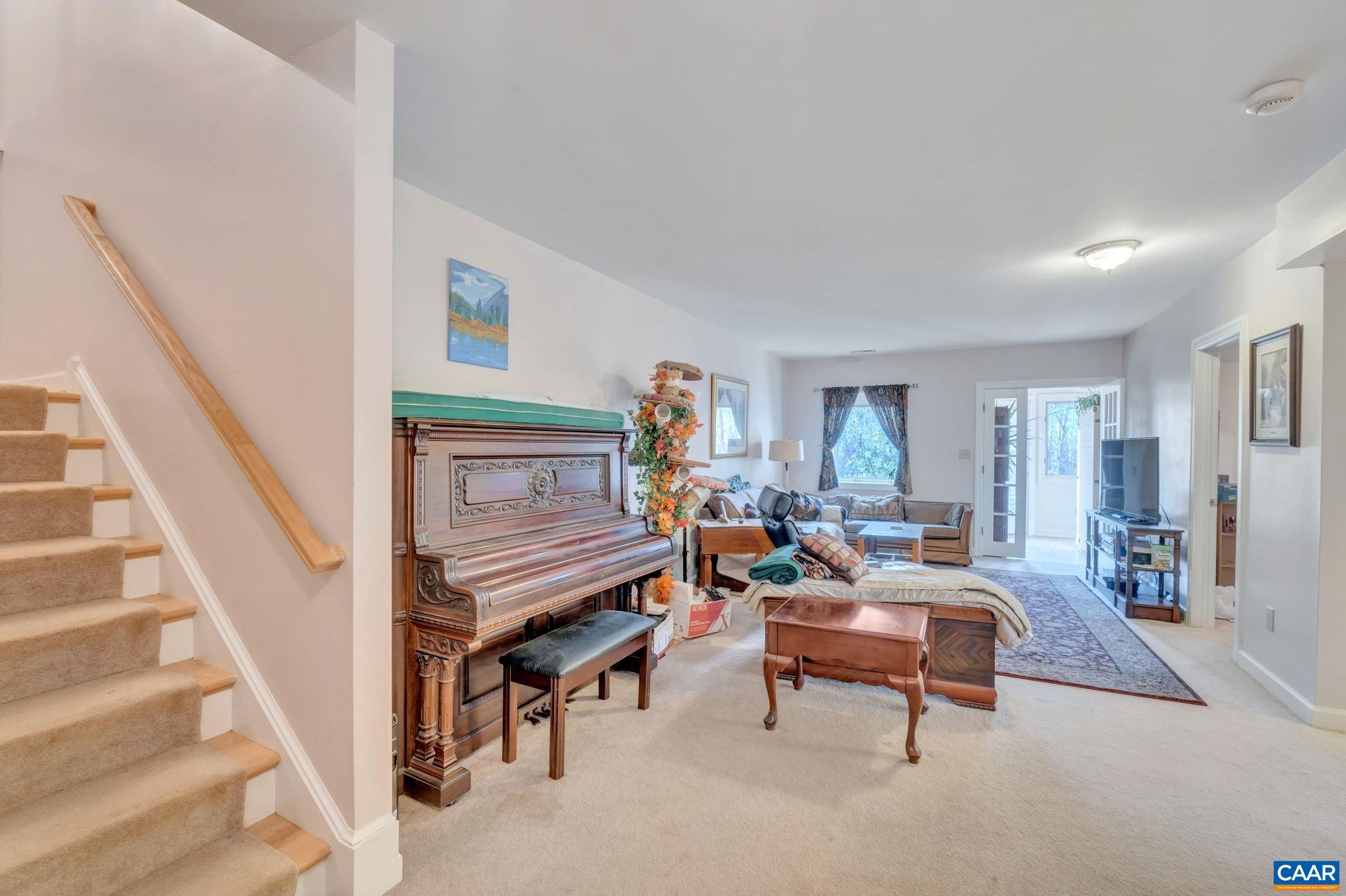 SADDLEWOOD FARMS - Residential