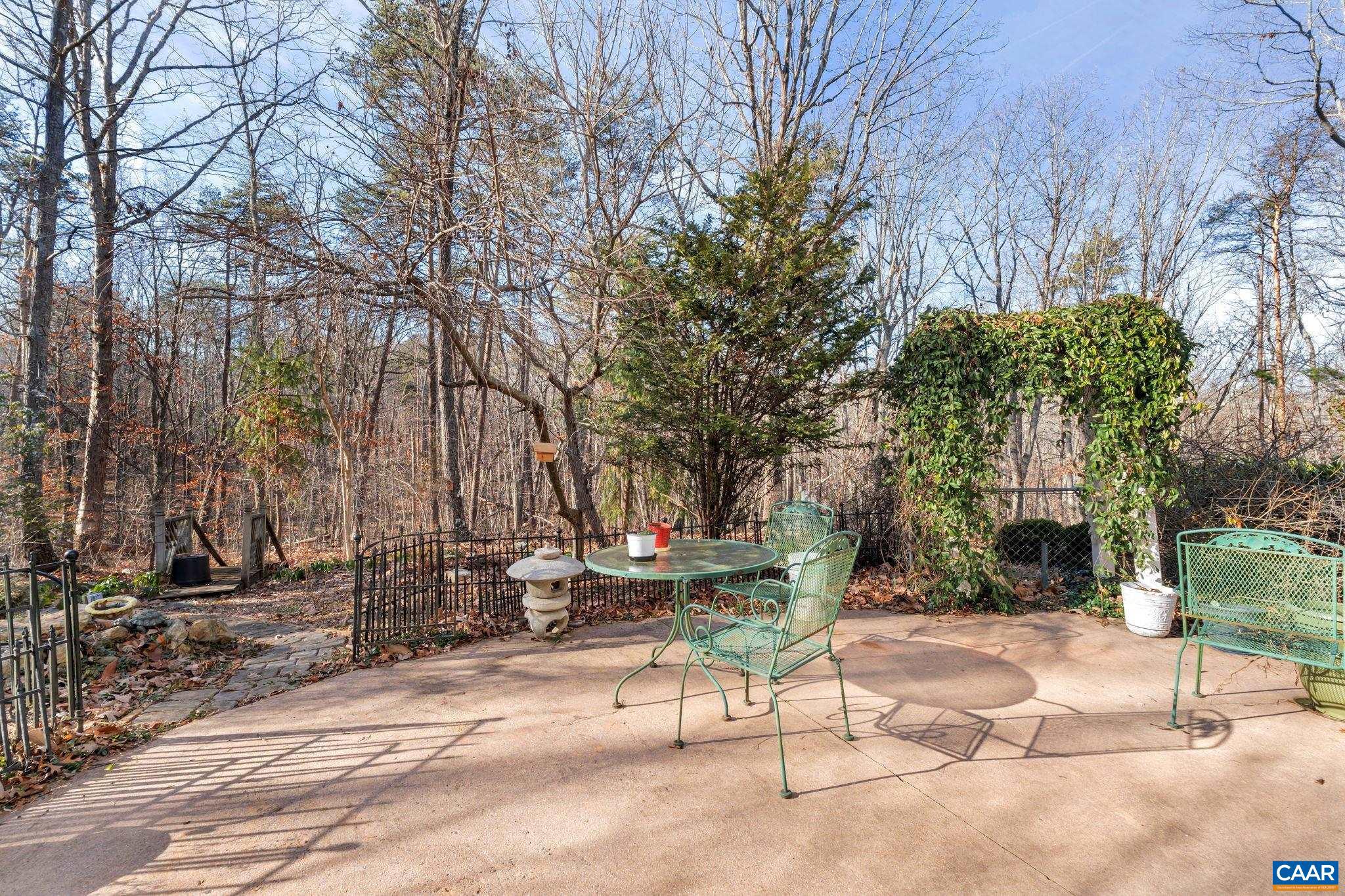 SADDLEWOOD FARMS - Residential