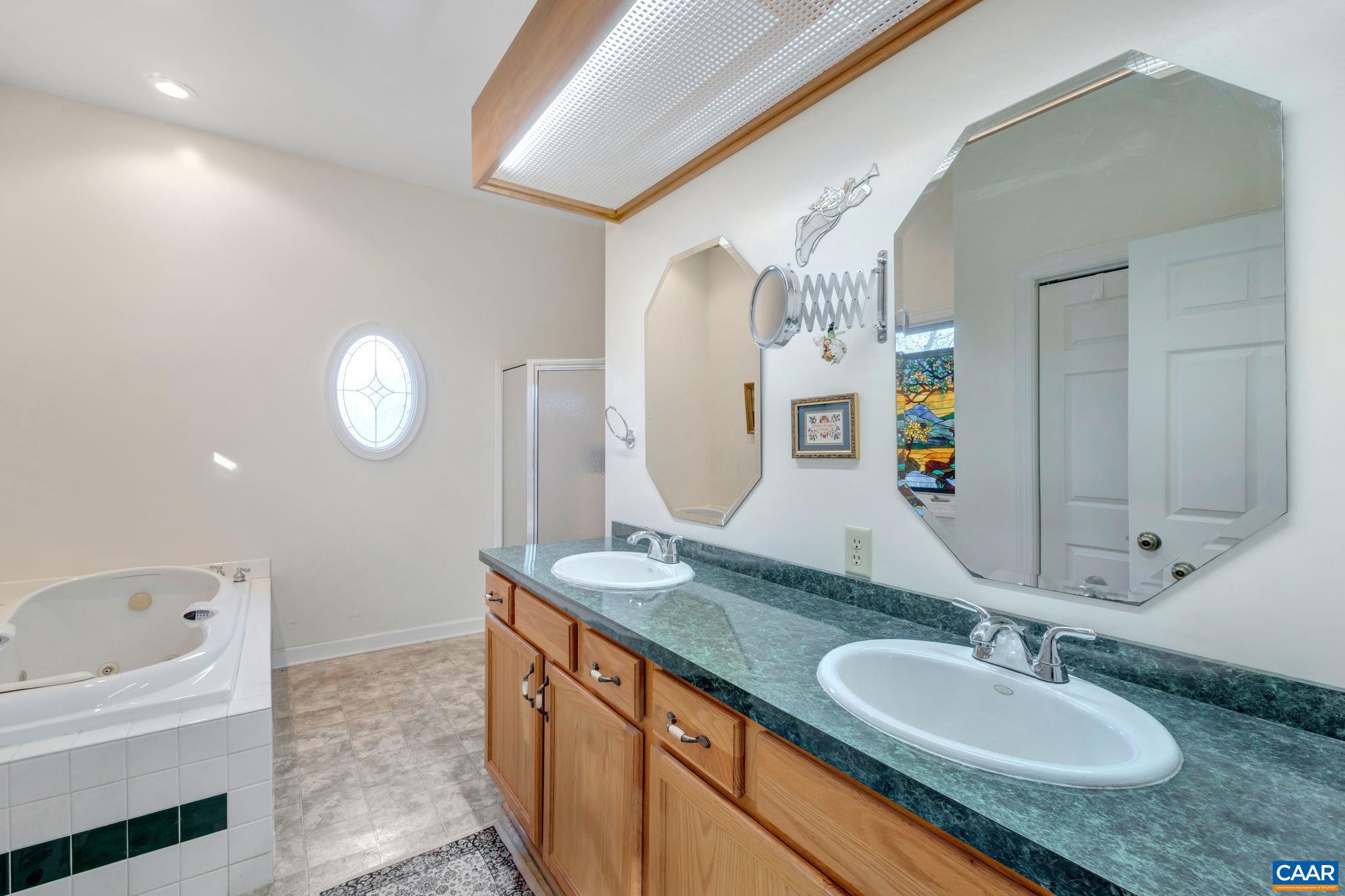 SADDLEWOOD FARMS - Residential