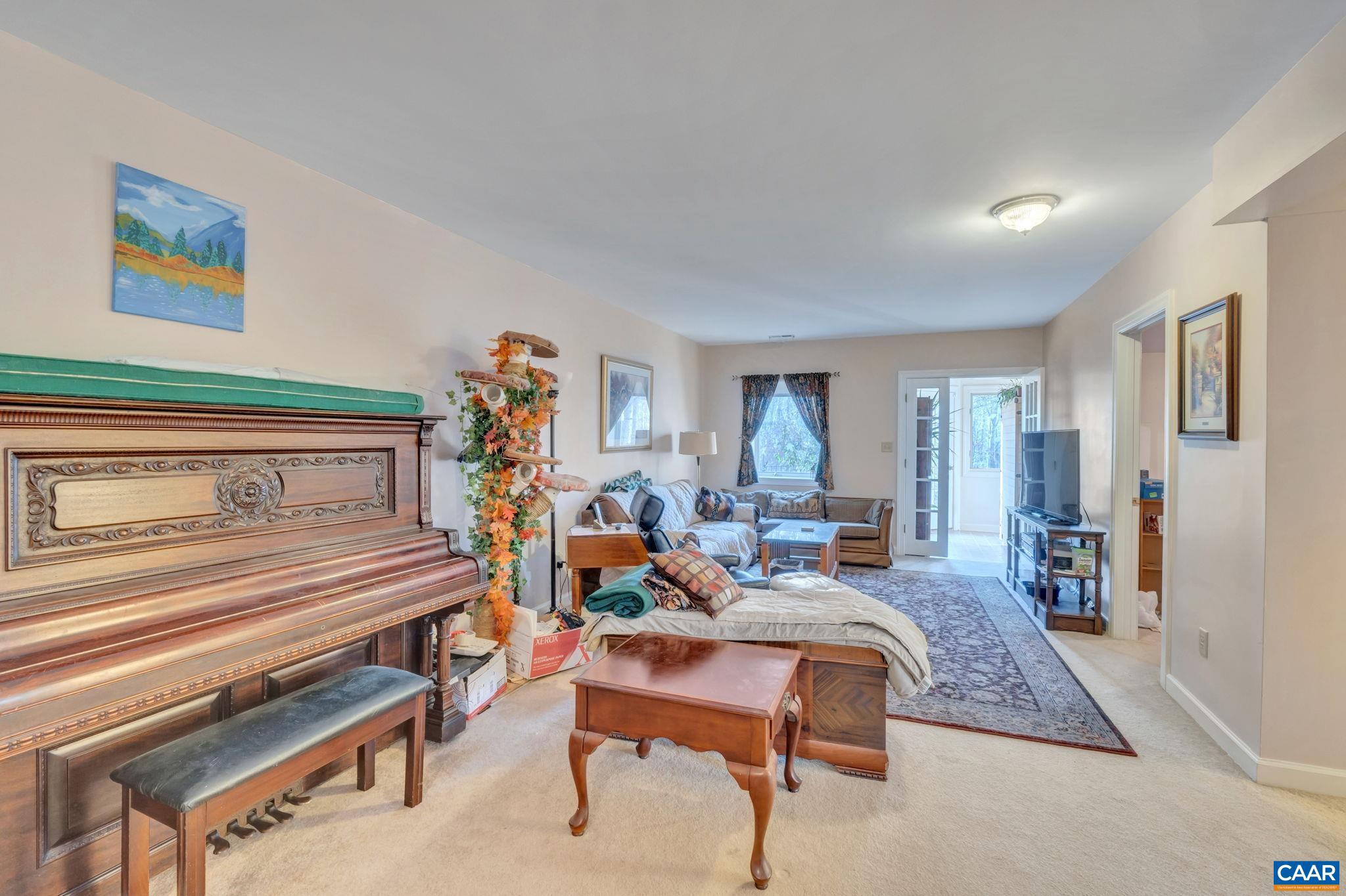 SADDLEWOOD FARMS - Residential