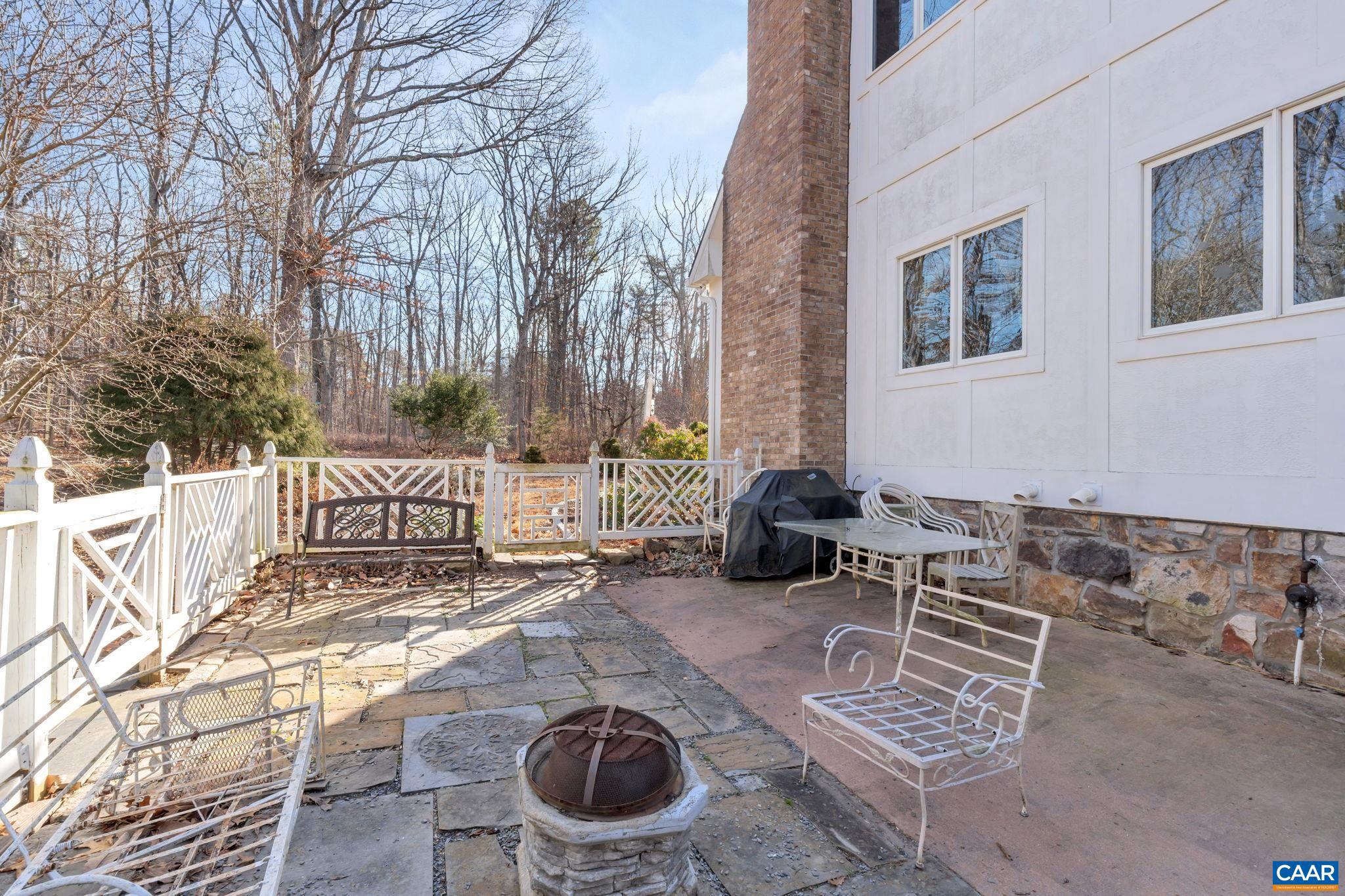 SADDLEWOOD FARMS - Residential