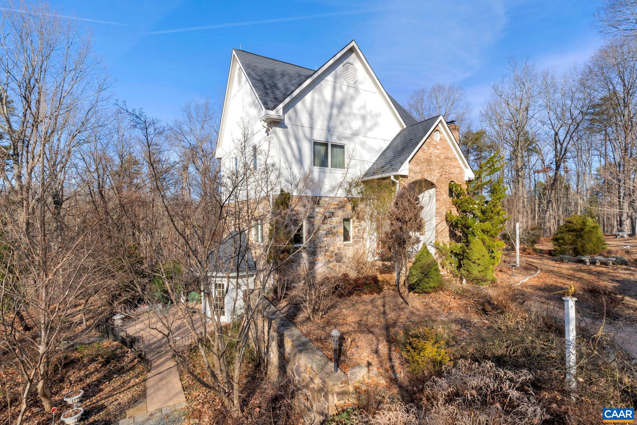 SADDLEWOOD FARMS - Residential