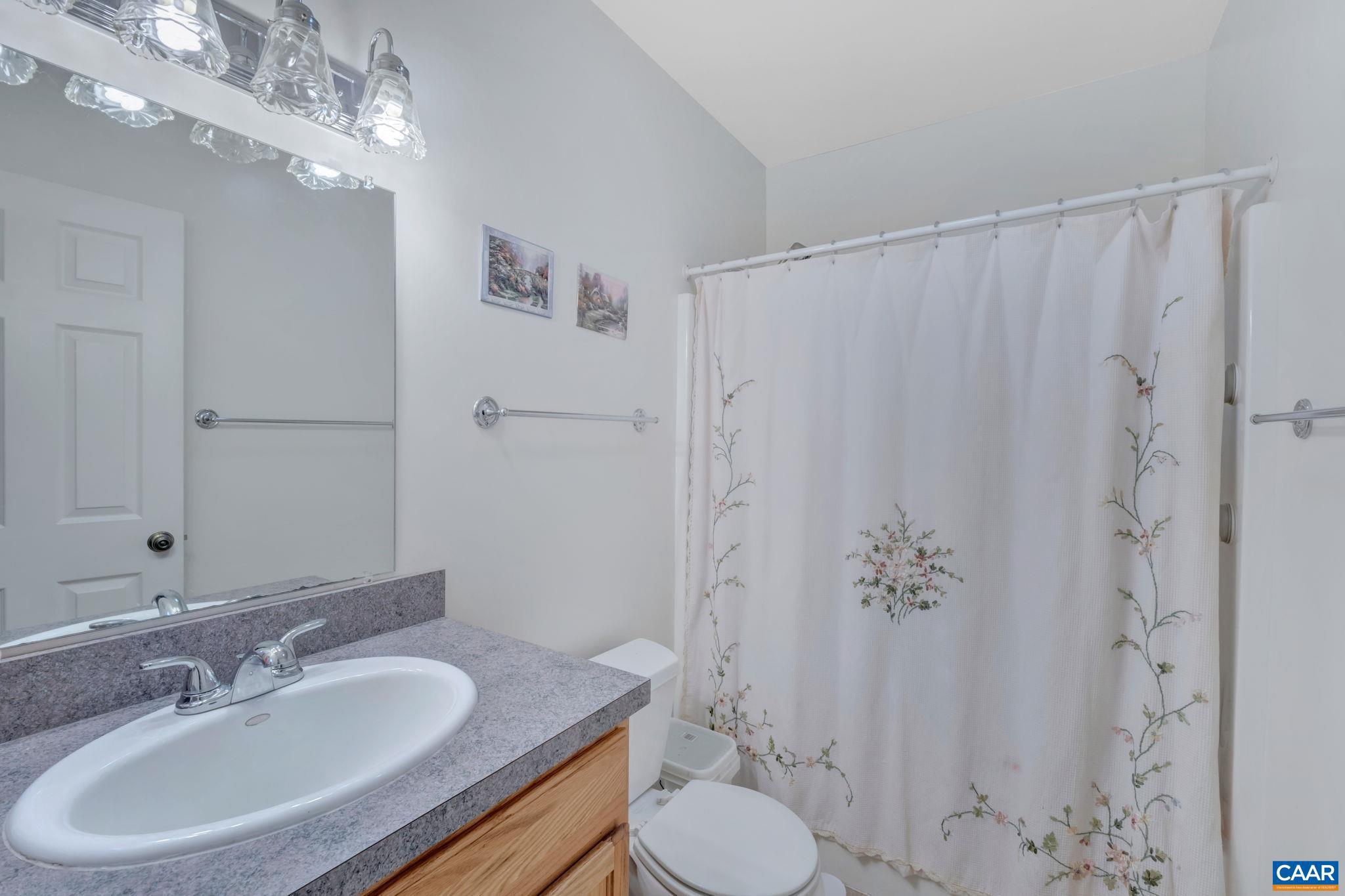 SADDLEWOOD FARMS - Residential