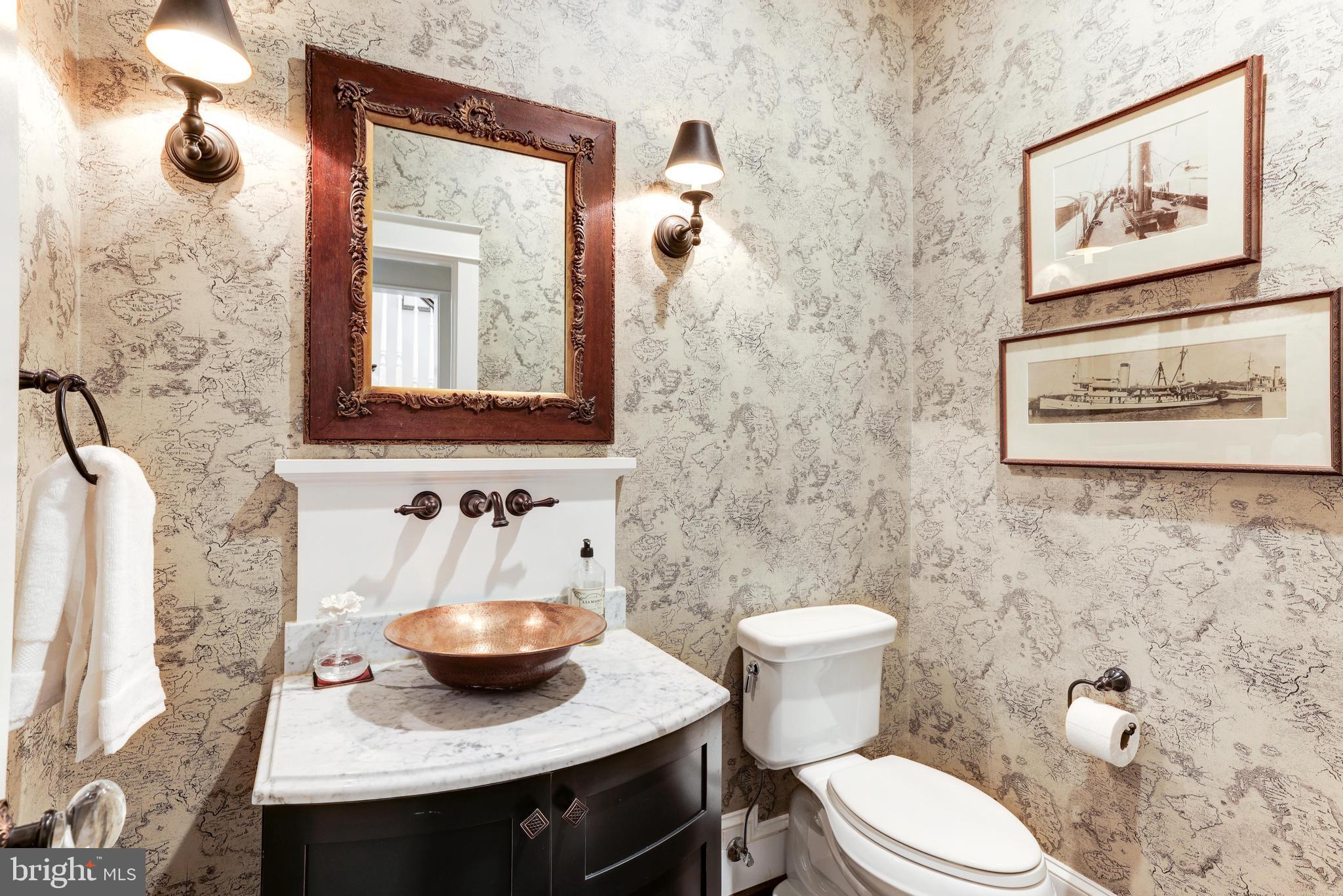 WILLIAMSBURG VILLAGE - Residential