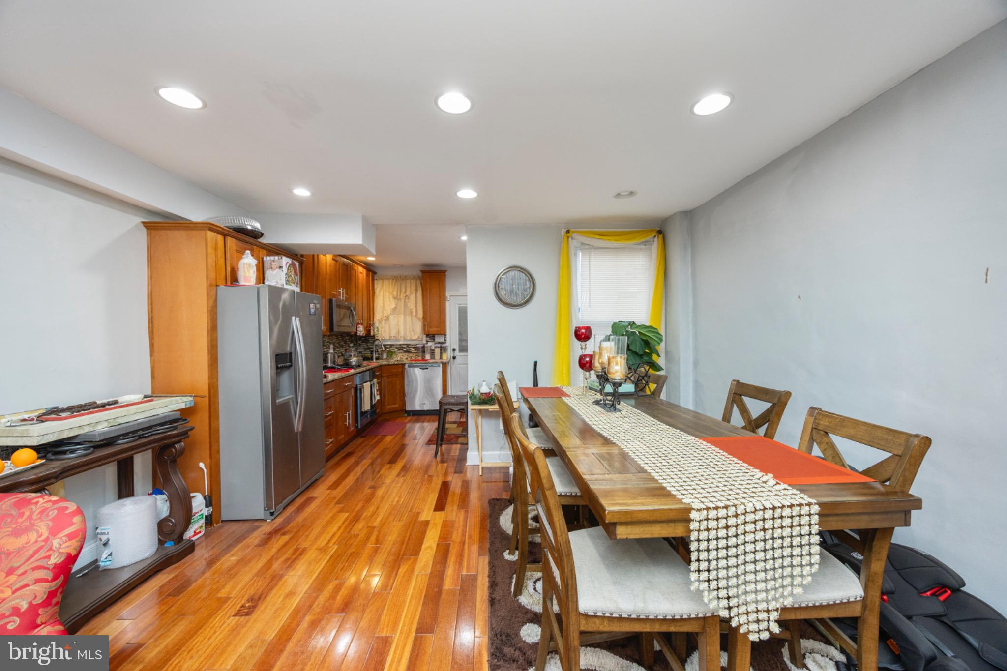 CARROLL-SOUTH HILTON - Residential